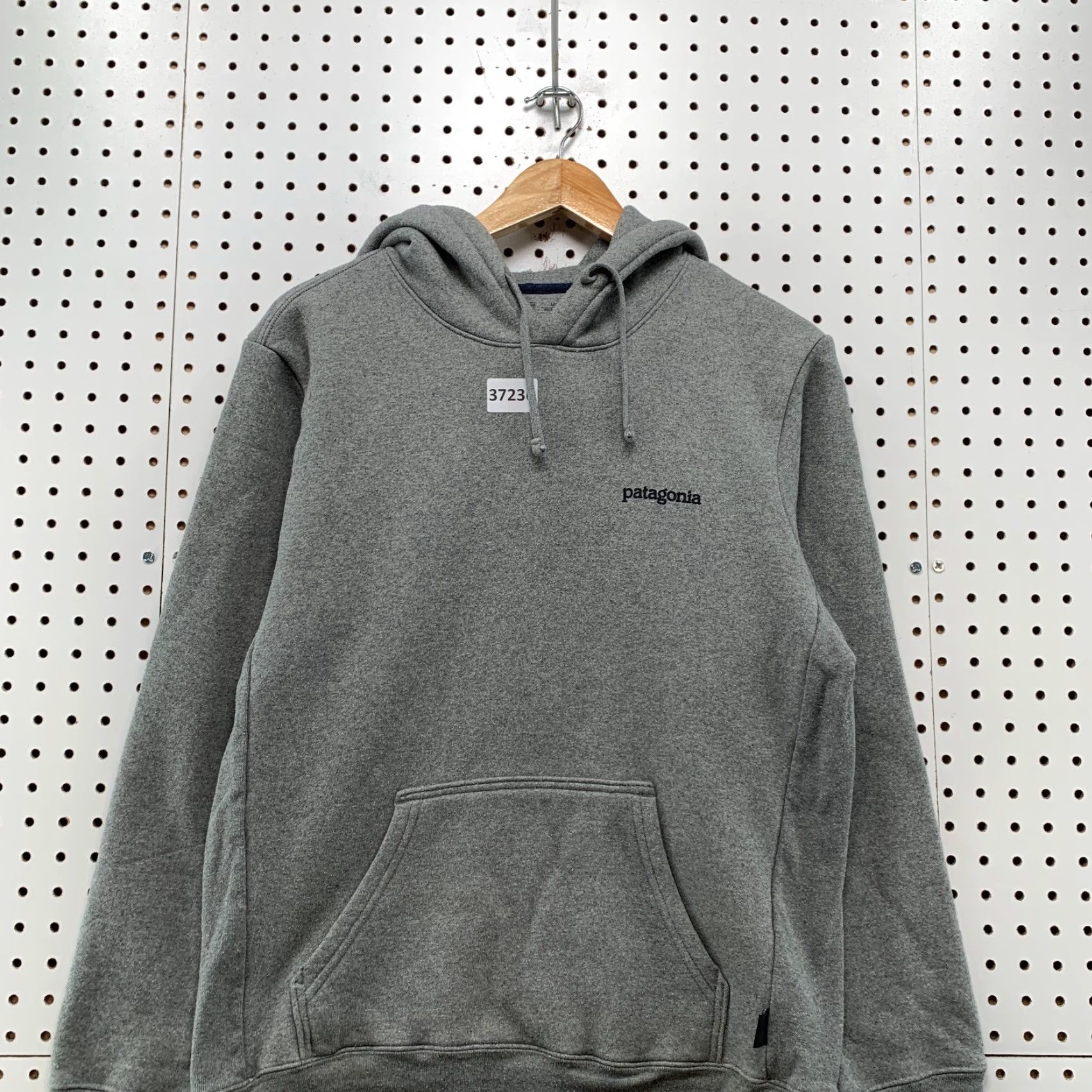 Patagonia Patagonia Hoodie Mens Small Gray Pullover Sweatshirt Uprisal Hooded 20x25 Graphic Print Size US S / EU 44-46 / 1 - 3 Thumbnail