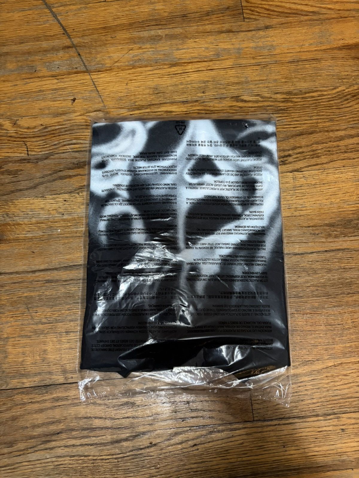 Travis Scott Don Toliver Scream Cactus Jack Airbrush Ghostface Tee Size US M / EU 48-50 / 2 - 2 Thumbnail
