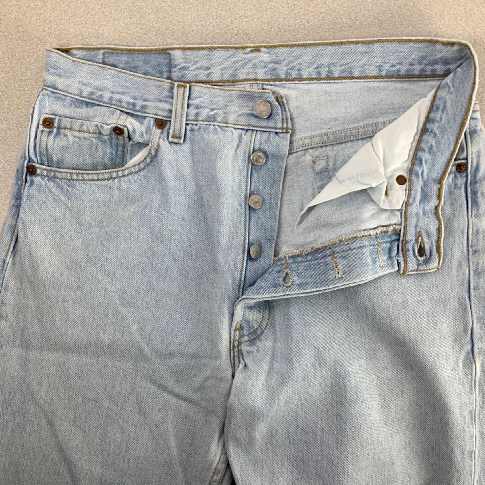 Levi's Vintage Levi's 501 XX Jeans Light Blue - 32" Inseam - 5-Pocket Design Size US 32 / EU 48 - 3 Thumbnail
