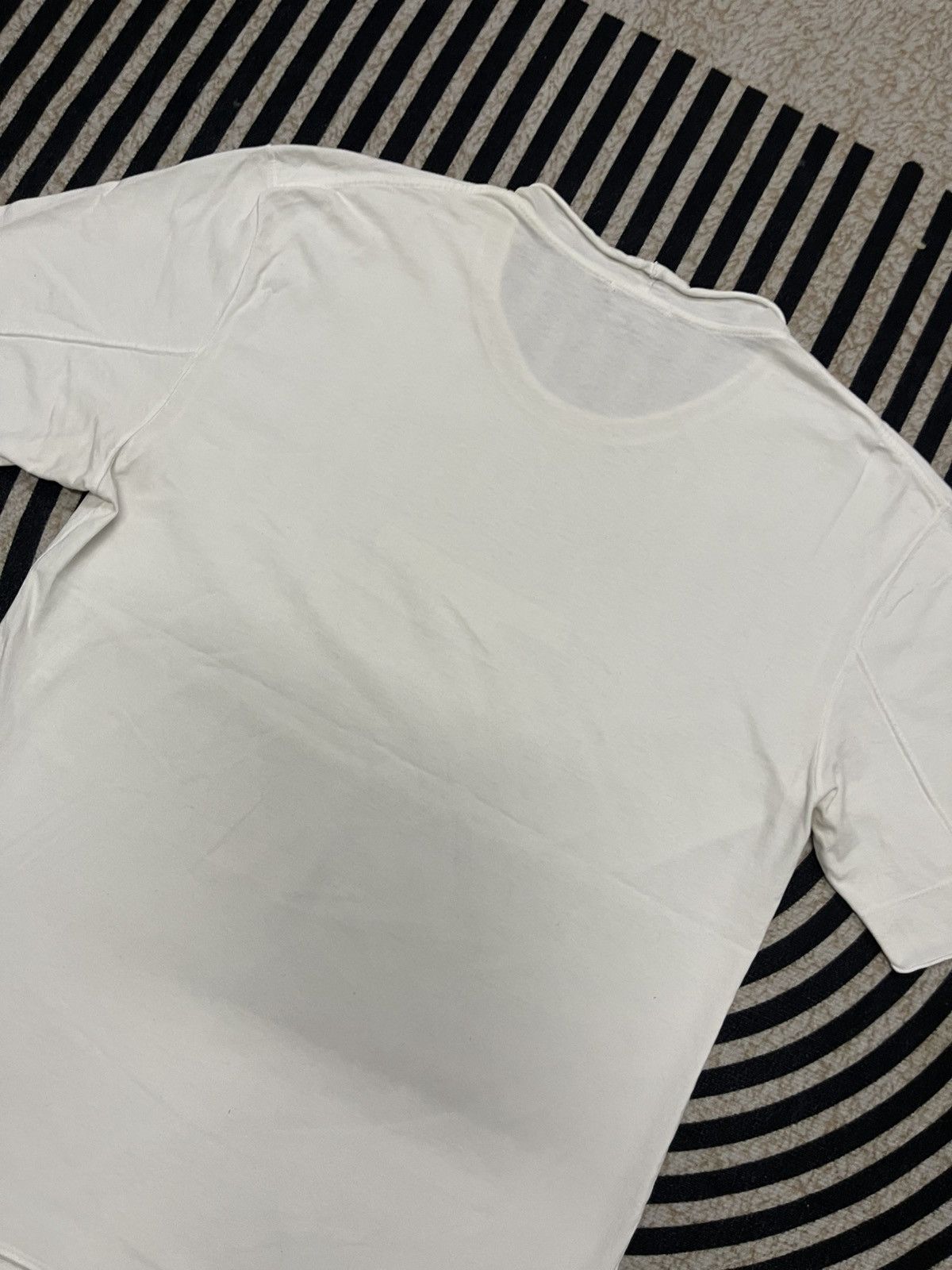 Stone Island VINTAGE STONE ISLAND LOGO TSHIRT CHOPPED STYLE Size US S / EU 44-46 / 1 - 17 Thumbnail