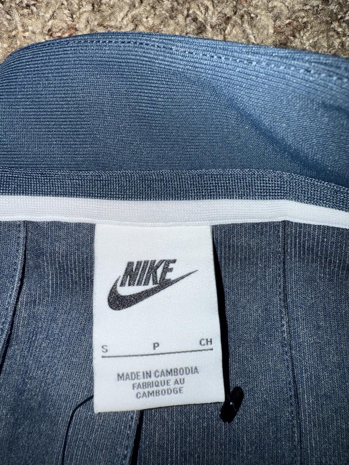 Nike Nike x Yoon Ahn Tennis Pleated Mini Embroidered Skirt Sample Size 28" / US 6 / IT 42 - 7 Thumbnail