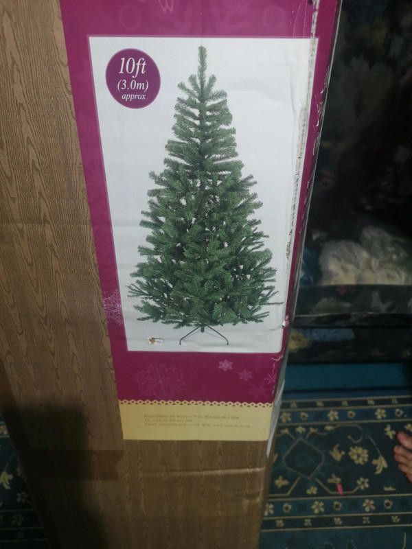 Designer 10ft Christmas tree green never used new Size ONE SIZE - 2 Thumbnail