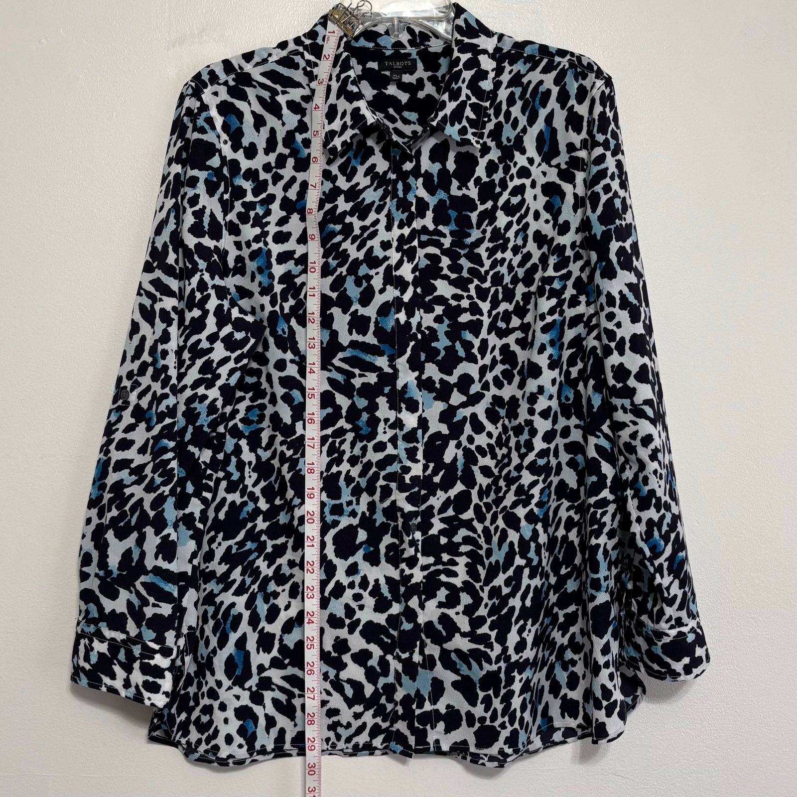 Other Talbots Black White Blue Leopard Print Blouse Size XLP Size XL / US 12-14 / IT 48-50 - 3 Thumbnail