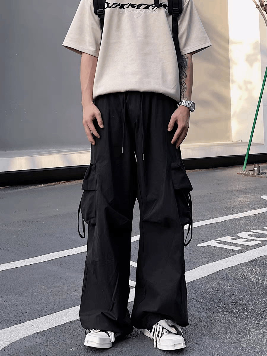 image of Vintage High Street Multi-Pocket Casual Trousers in Black, Men's (Size 32)