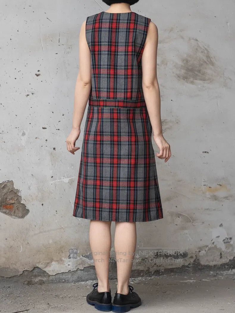 Comme Des Garcons size one-size-fits-all Red and Gray Plai