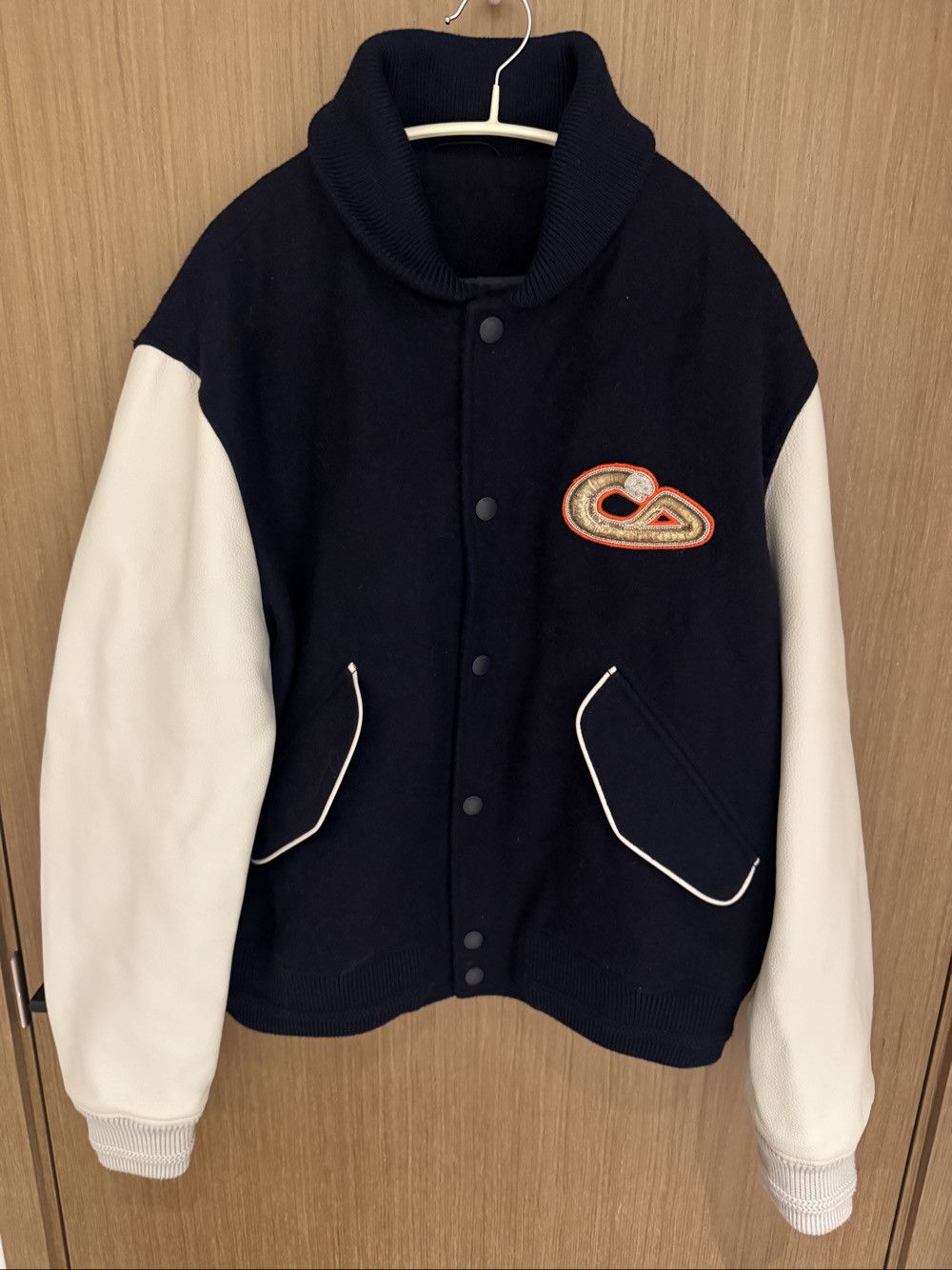 Dior Dior Embroidered Wool Varsity Jacket Size M Size US M / EU 48-50 / 2 - 1 Thumbnail