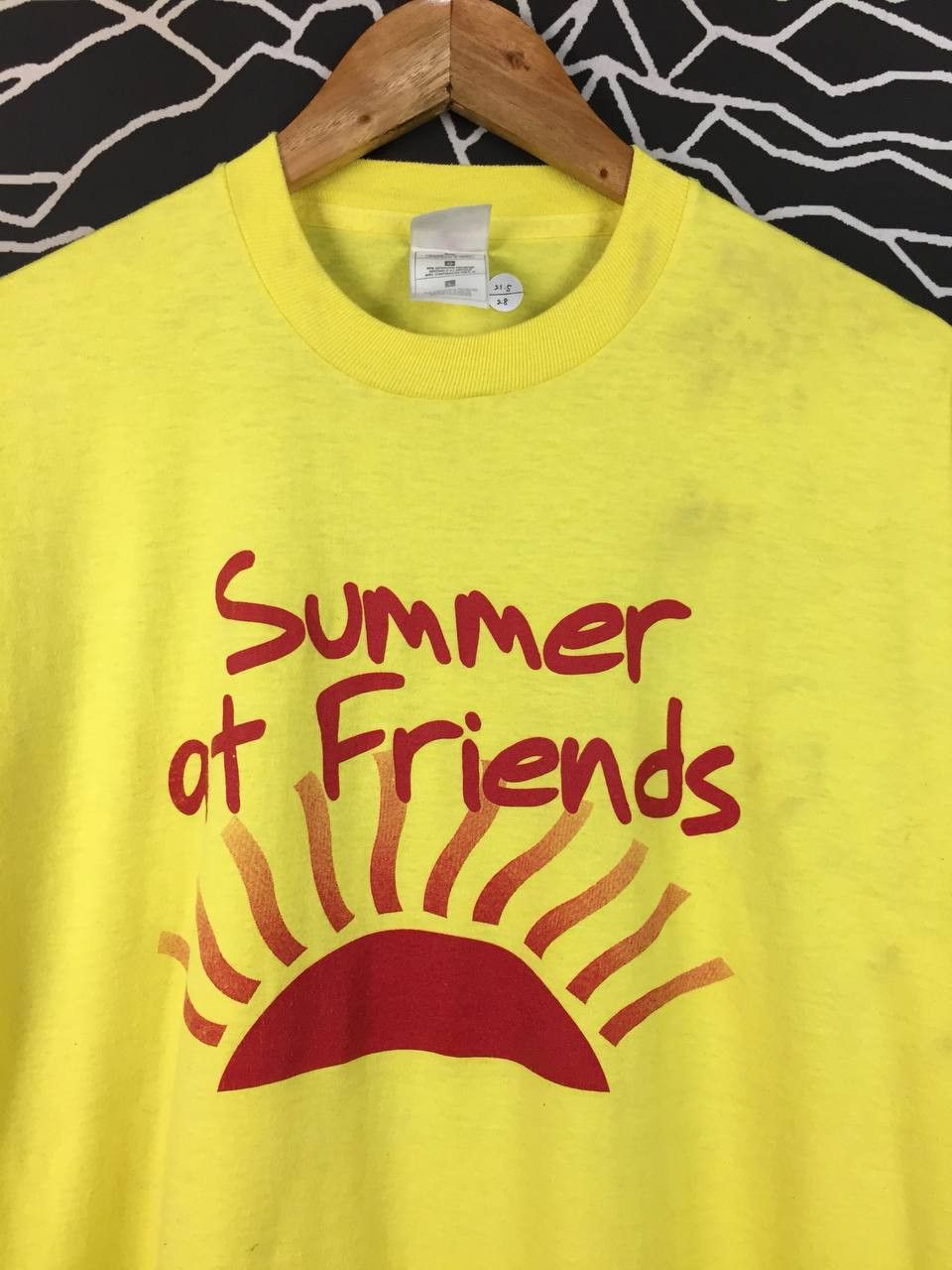 Vintage Vtg 90s Fruit of the Loom Summer of Friends 50/50 Blend Tee Size US L / EU 52-54 / 3 - 3 Thumbnail