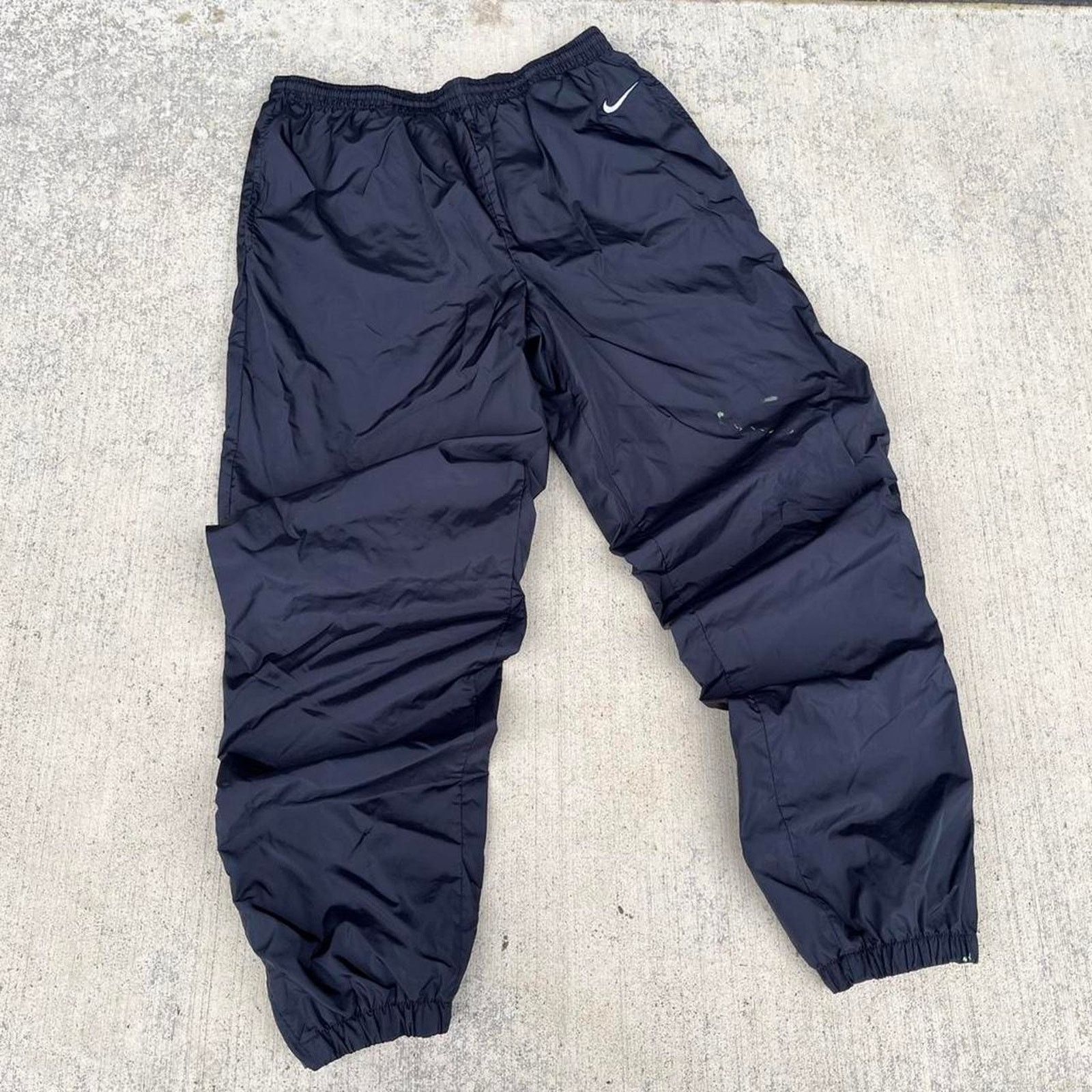 Nike Y2K Nike Windbreaker Jogger Track Sweatpants Lined Ankle Zip Size US 32 / EU 48 - 1 Thumbnail