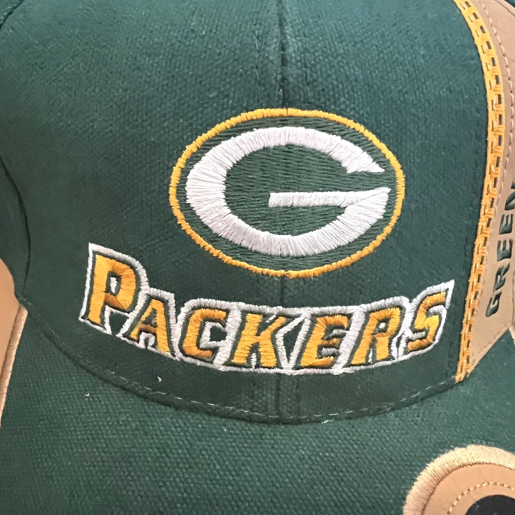 Puma VINTAGE Green Bay Packers Hat NFL Pro Line Puma Adjustable Strapback Cap Mens Baseball Cap Size ONE SIZE - 2 Thumbnail