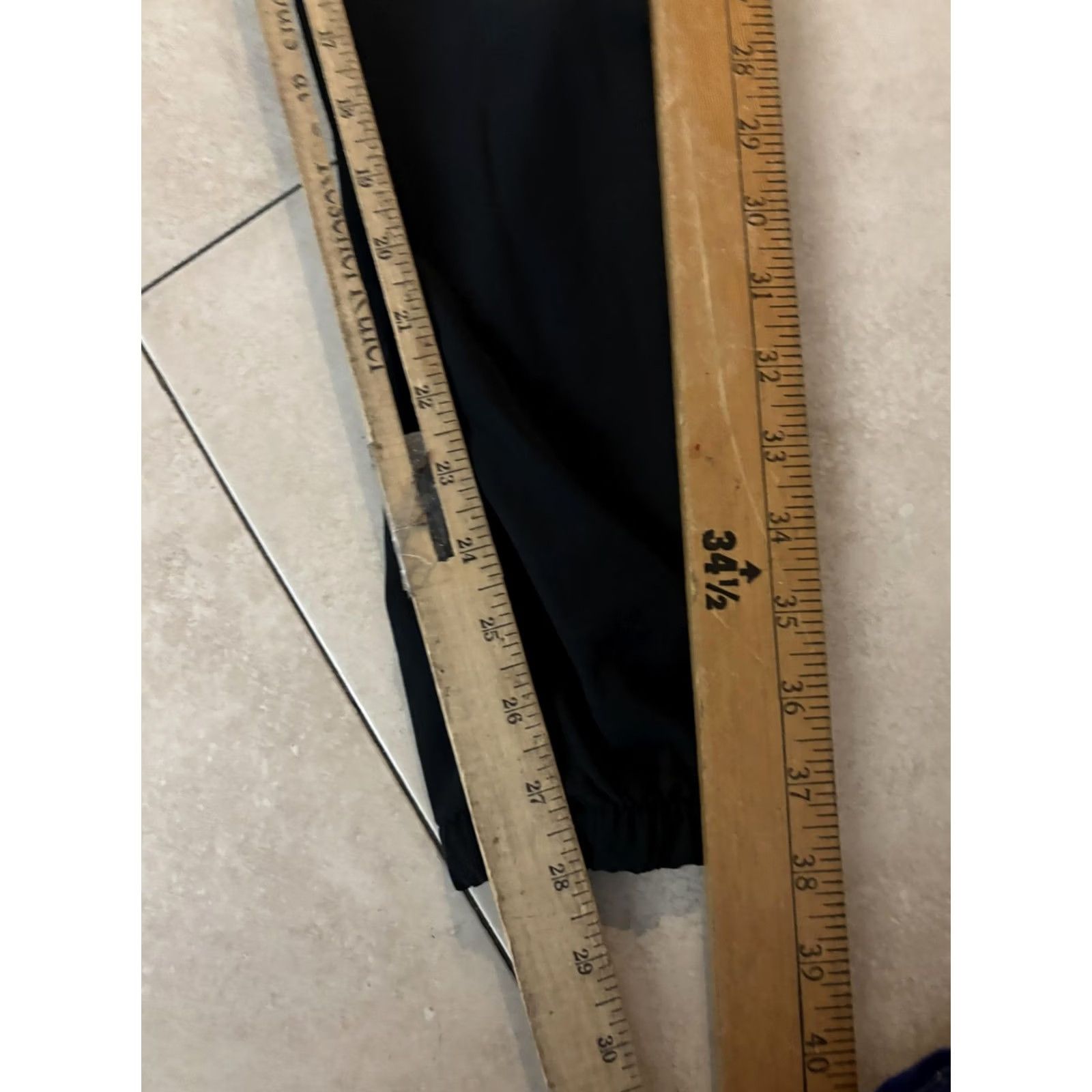 Under Armour Under Armour Pants Mens S Black Woven Jogger Elastic Athletic Training Sets Pockets Gym & Training Mens Front Qt Logo Size US 29 - 7 Thumbnail