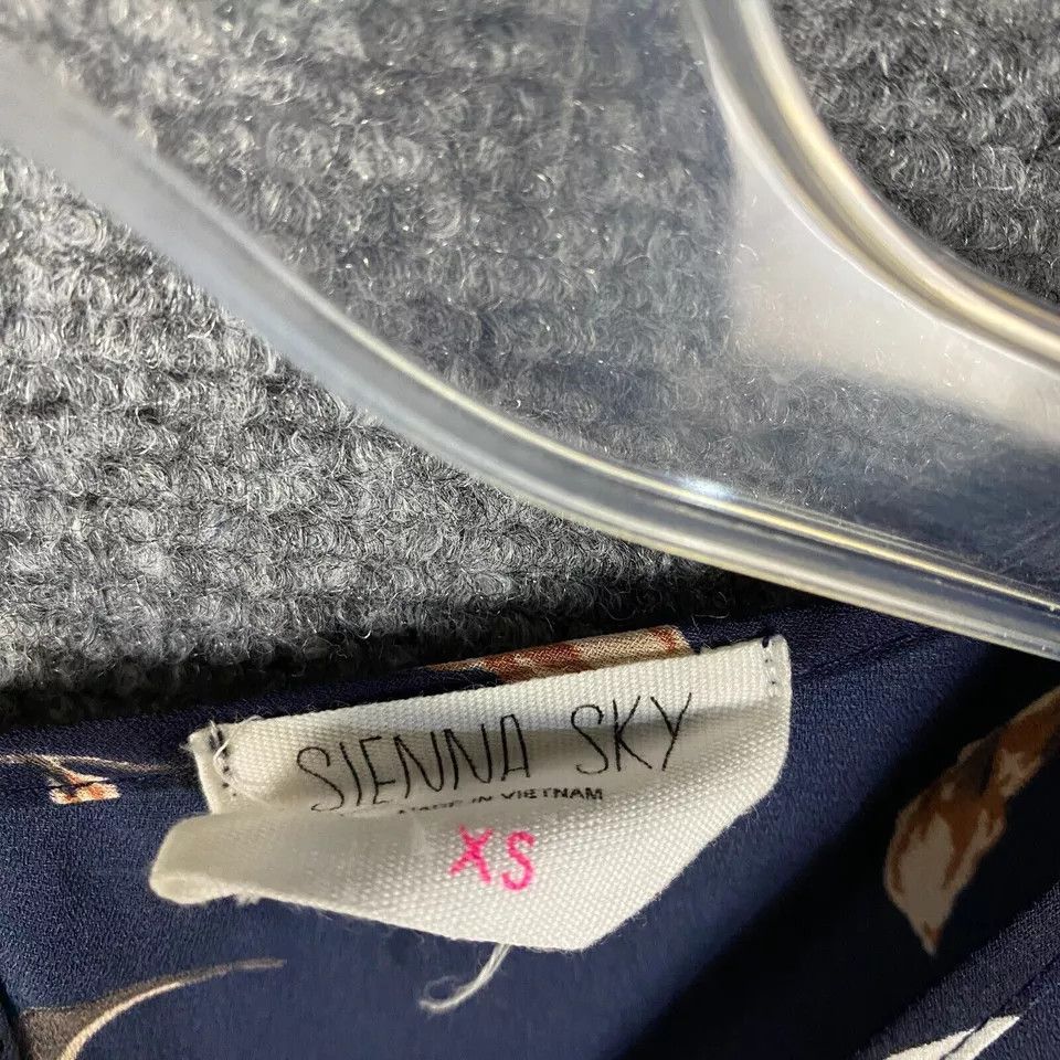 Other Sienna Sky Blouse Women's XS Floral 3/4 Sleeve Polyester Size XS / US 0-2 / IT 36-38 - 3 Thumbnail