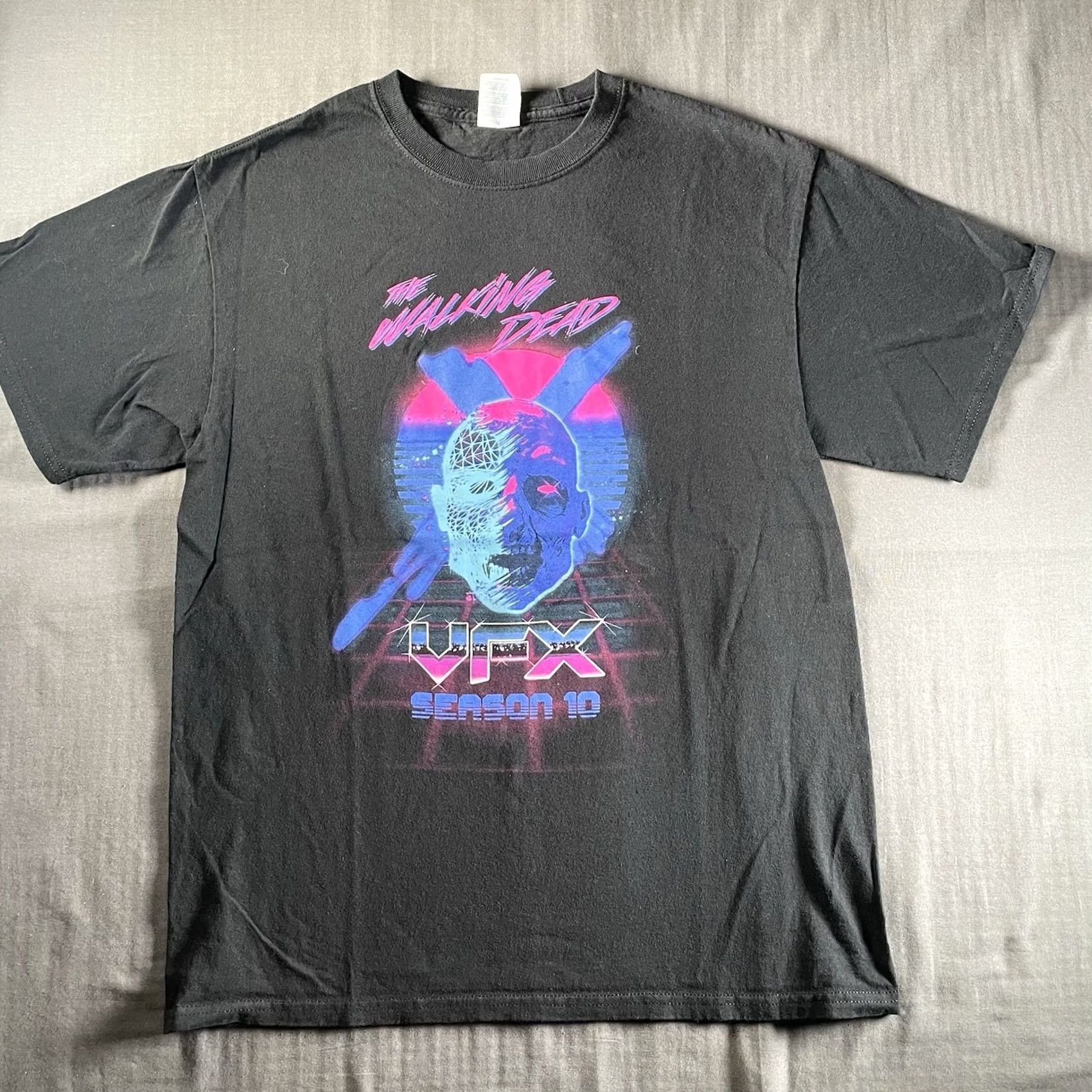 Vintage The Walking Dead Shirt Mens Medium Season 10 Cast Crew Shirt Zombie Size US M / EU 48-50 / 2 - 3 Thumbnail