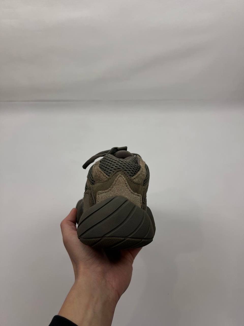 Adidas Adidas Yeezy 500 Clay Brown sneakers size US 11 1/2 Size US 11 / EU 44 - 6 Thumbnail