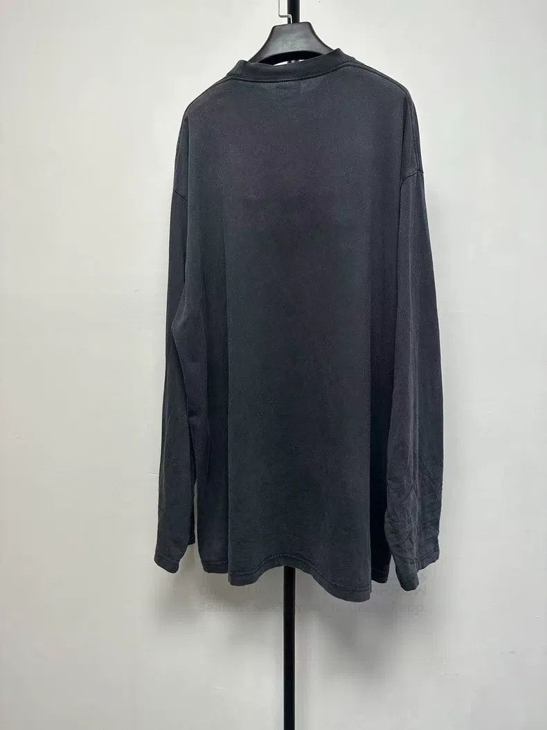 Balenciaga Balenciaga Letter Crew Neck Straight Long Sleeve T-Shirt Size US M / EU 48-50 / 2 - 2 Thumbnail