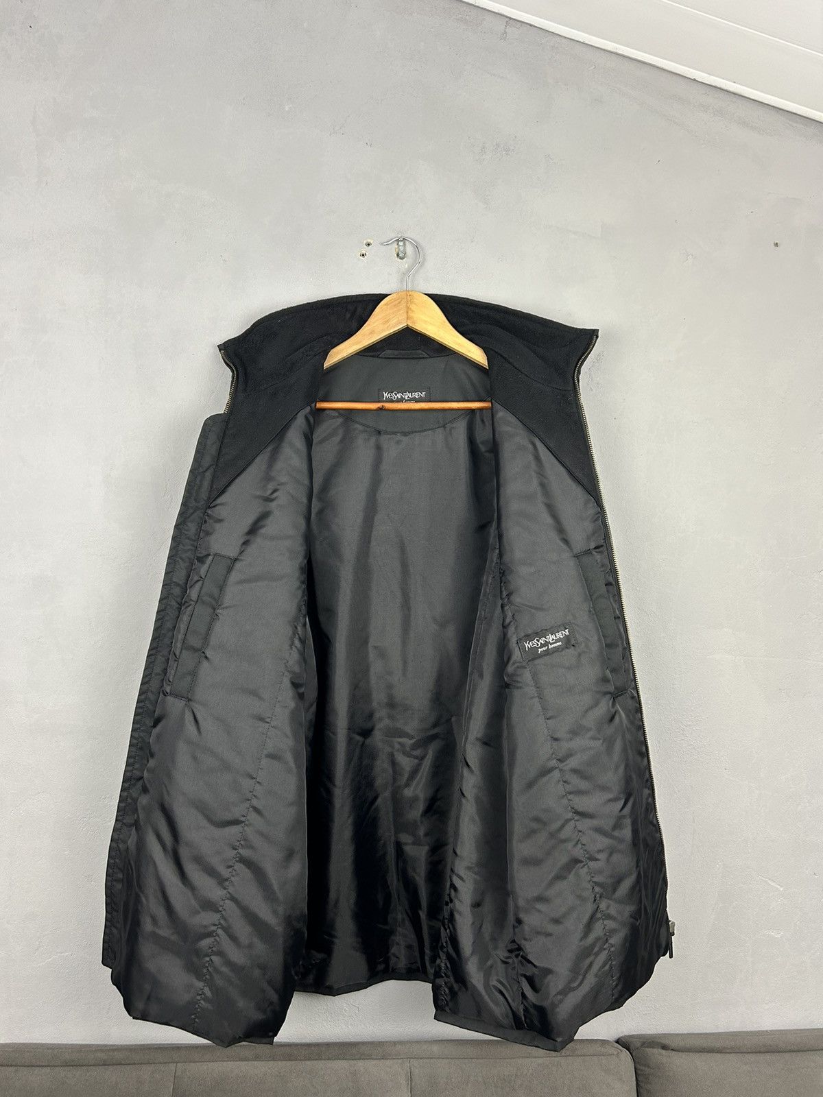Yves Saint Laurent Yves Saint Laurent Pour Homme Black Jacket – Size 50 Size US L / EU 52-54 / 3 - 5 Thumbnail