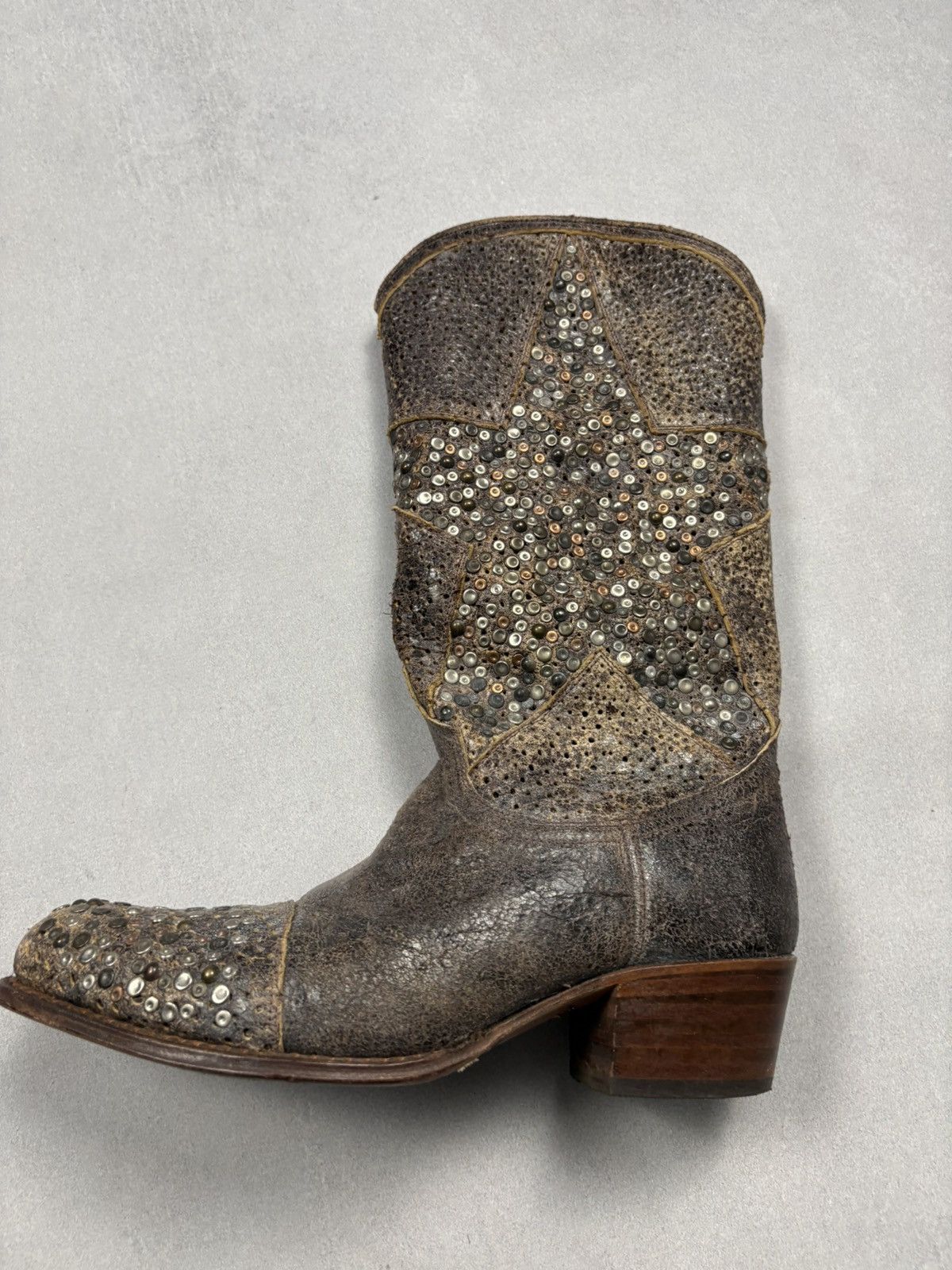 Frye Vintage Frye Studded Leather Cowboy Ankle Boots Rhinestones Size US 9 / IT 39 - 15 Thumbnail