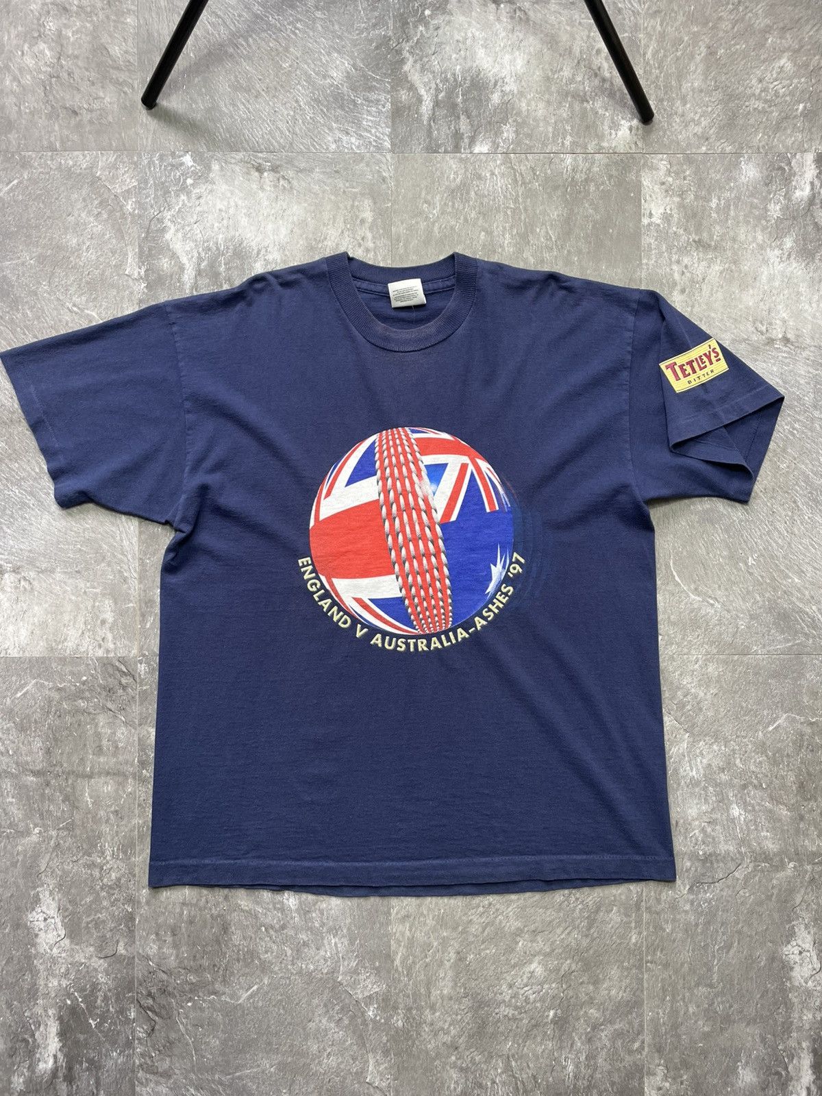 Vintage Vintage 1997 Ashes Cricket England v Australia T-Shirt XL Size US XL / EU 56 / 4 - 1 Thumbnail