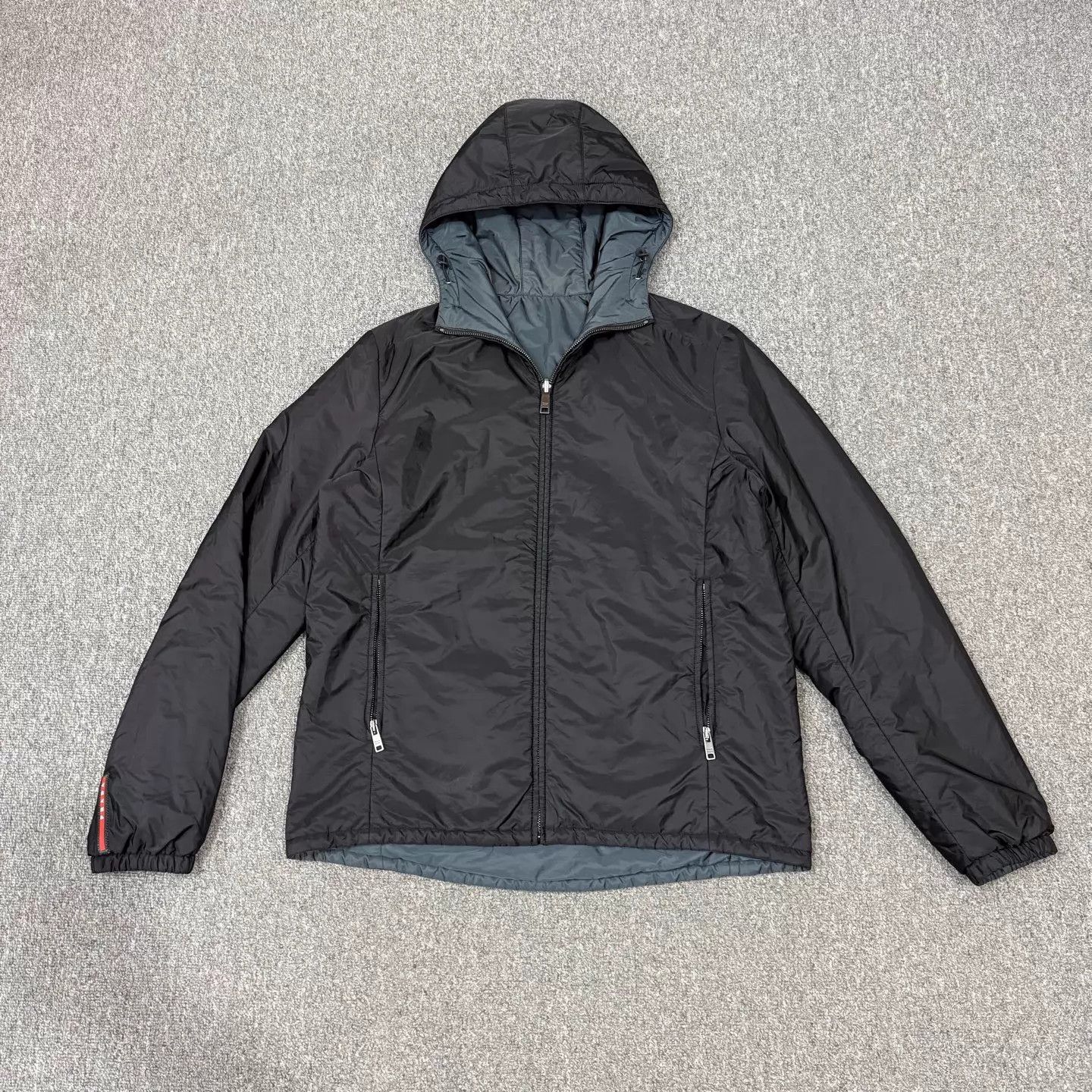Prada Prada Black/Blue 2-Sided Logo Nylon Jacket 50 MINT Size US M / EU 48-50 / 2 - 1 Thumbnail