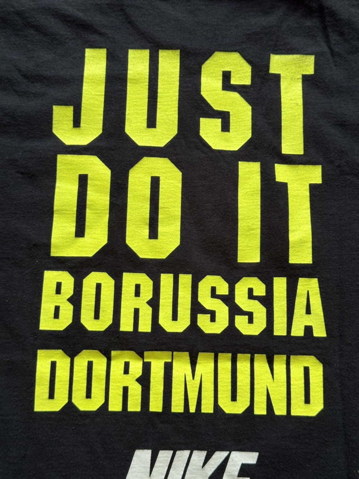 Nike 🔥NIKE BORUSSIA DORTMUND 1995/96 JUST DO IT MERCH T-SHIRT Size US S / EU 44-46 / 1 - 9 Thumbnail