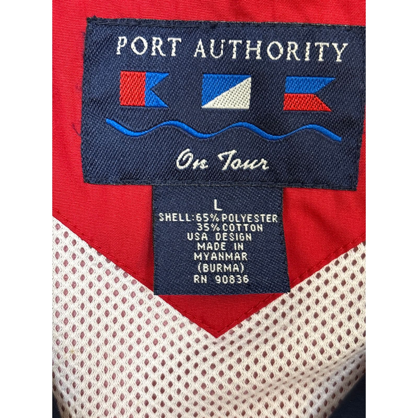 Port Authority Vintage 90s Wells Fargo Embroidered Red windbreaker Jacket L Size US L / EU 52-54 / 3 - 3 Thumbnail