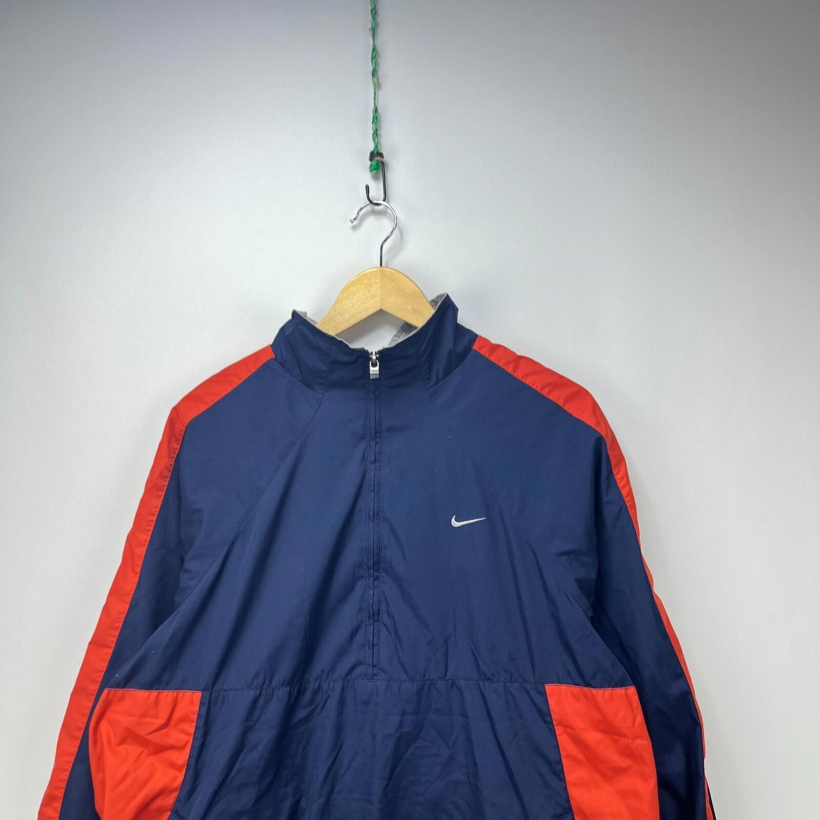 Nike Vintage Y2K Nike Track Windbreaker Jacket Large Size US L / EU 52-54 / 3 - 2 Thumbnail