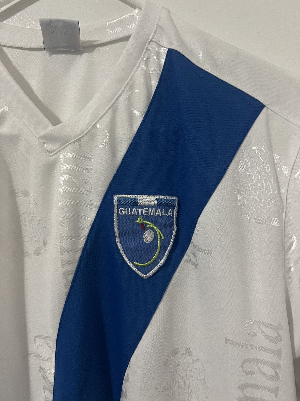 Umbro Guatemala Soccer Jersey Size US L / EU 52-54 / 3 - 3 Thumbnail