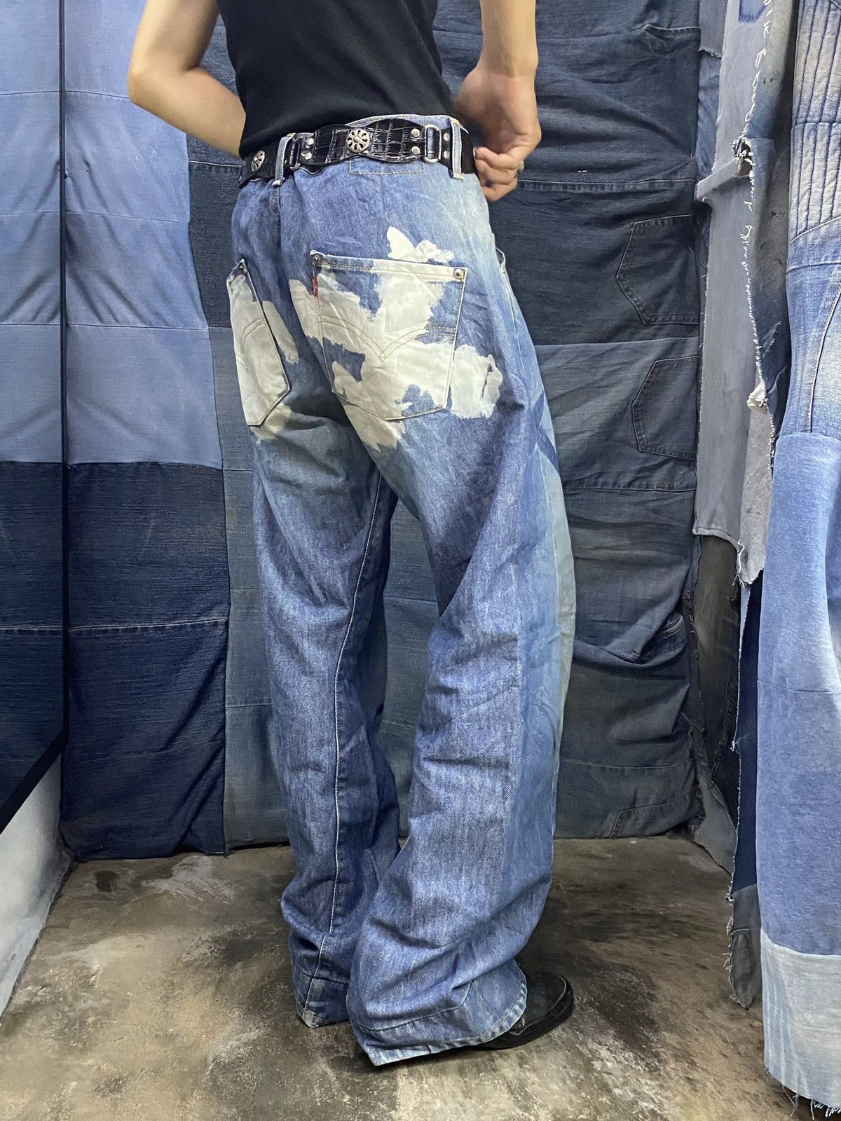 Levi's vintage levis engineered star back painted distressed Size US 30 / EU 46 - 3 Thumbnail