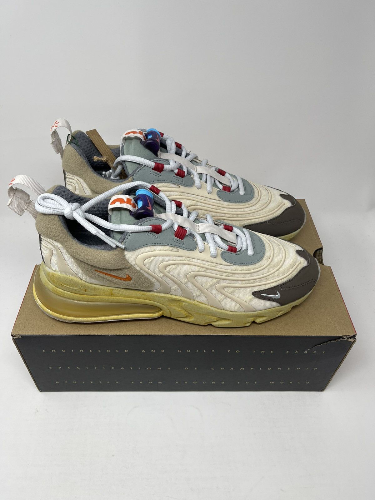 Nike × Travis Scott Nike Air Max 270 React ENG Travis Scott Cactus Trails 10.5 Size US 10.5 / EU 43-44 - 3 Thumbnail