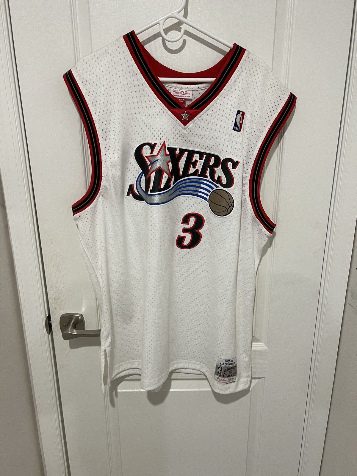 Mitchell & Ness Allen Iverson 76ers jersey white Size US XXL / EU 58 / 5 - 1 Thumbnail
