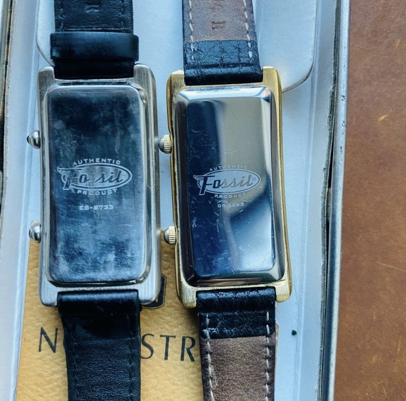 Fossil 1995 TWO DIAL ART DECO FOSSIL WATCH ES-8733 Size ONE SIZE - 8 Thumbnail