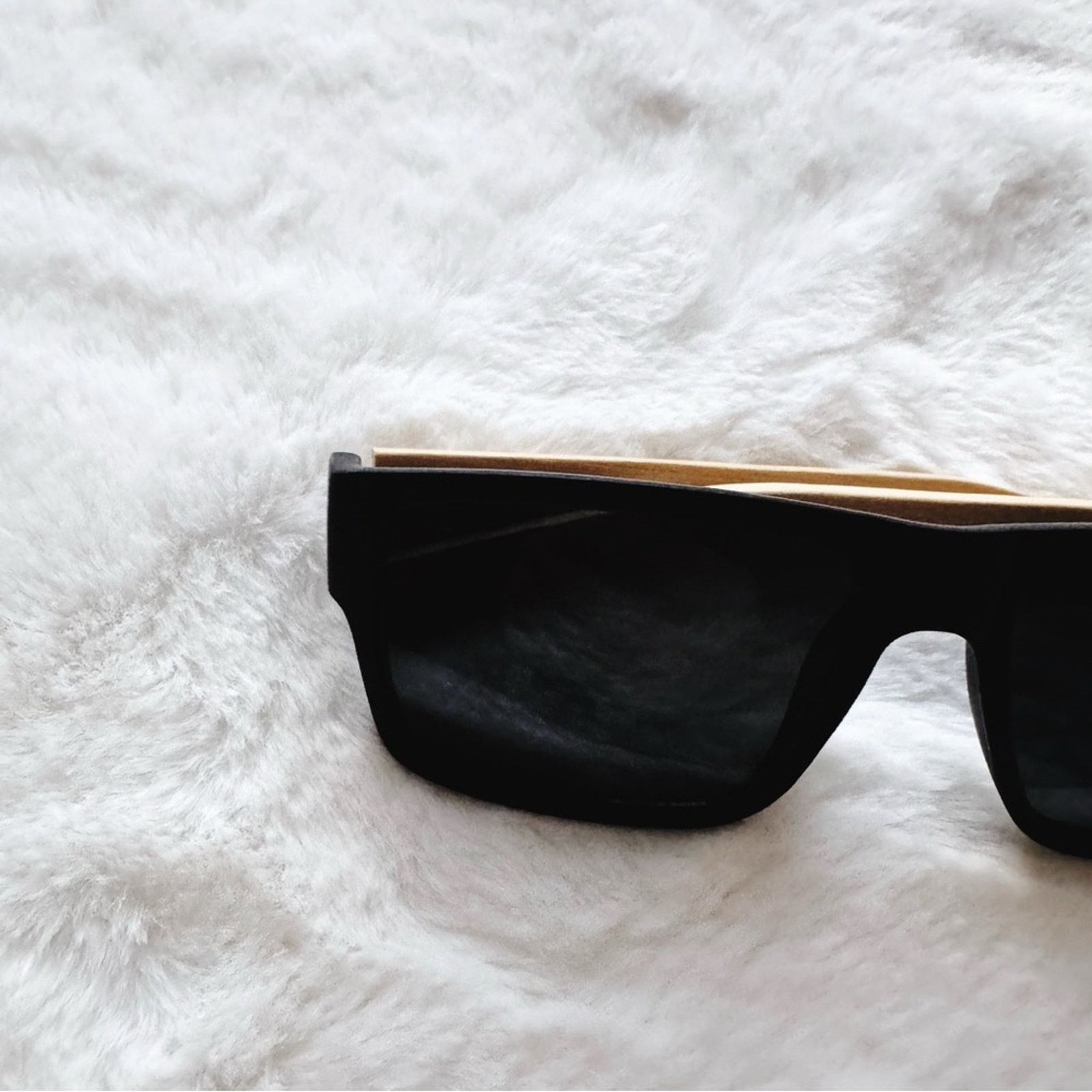 Other Juna Black & Light Wood Sunglasses Size ONE SIZE - 3 Thumbnail