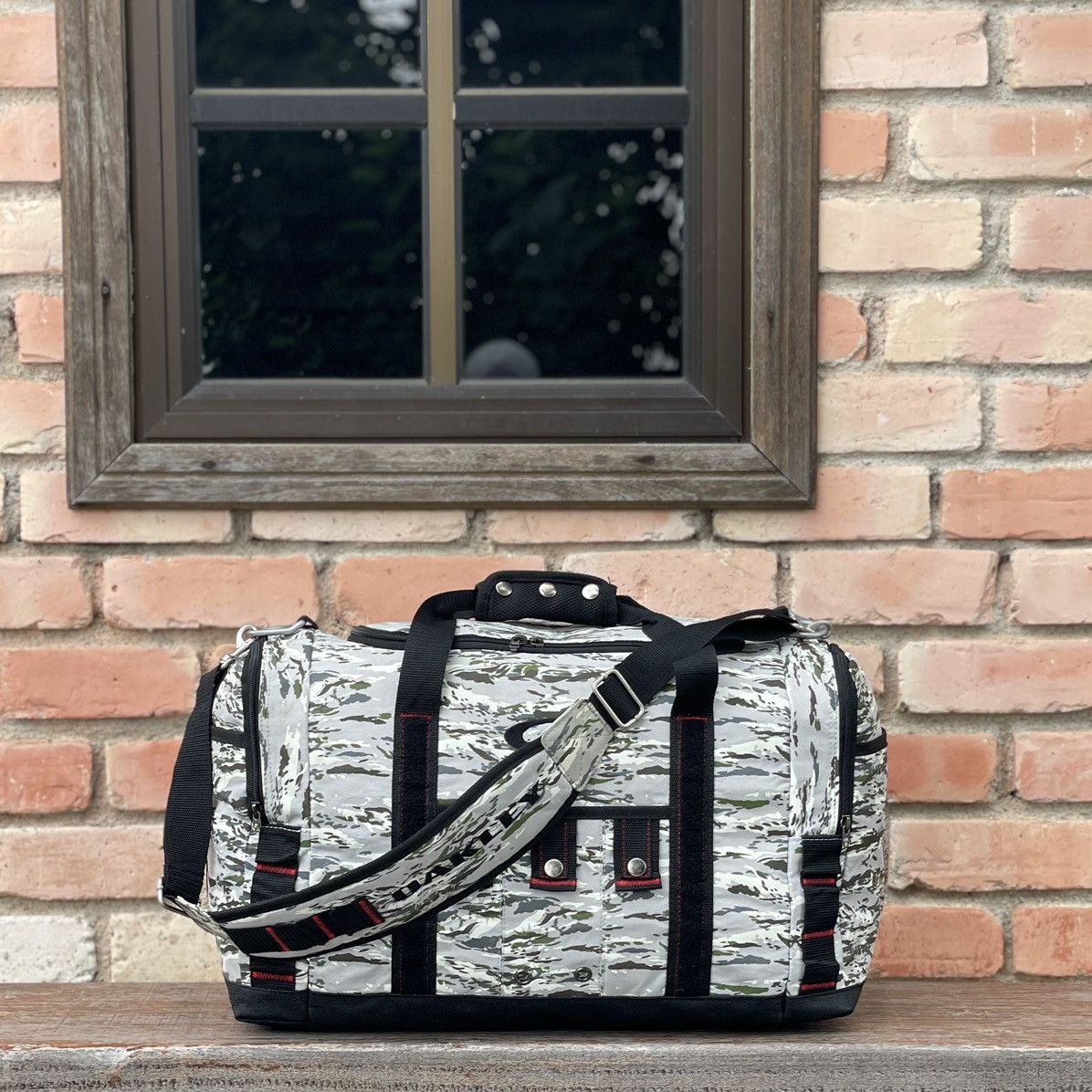 Oakley Oakley Camouflage Duffle/Travel Bag Size ONE SIZE - 2 Thumbnail