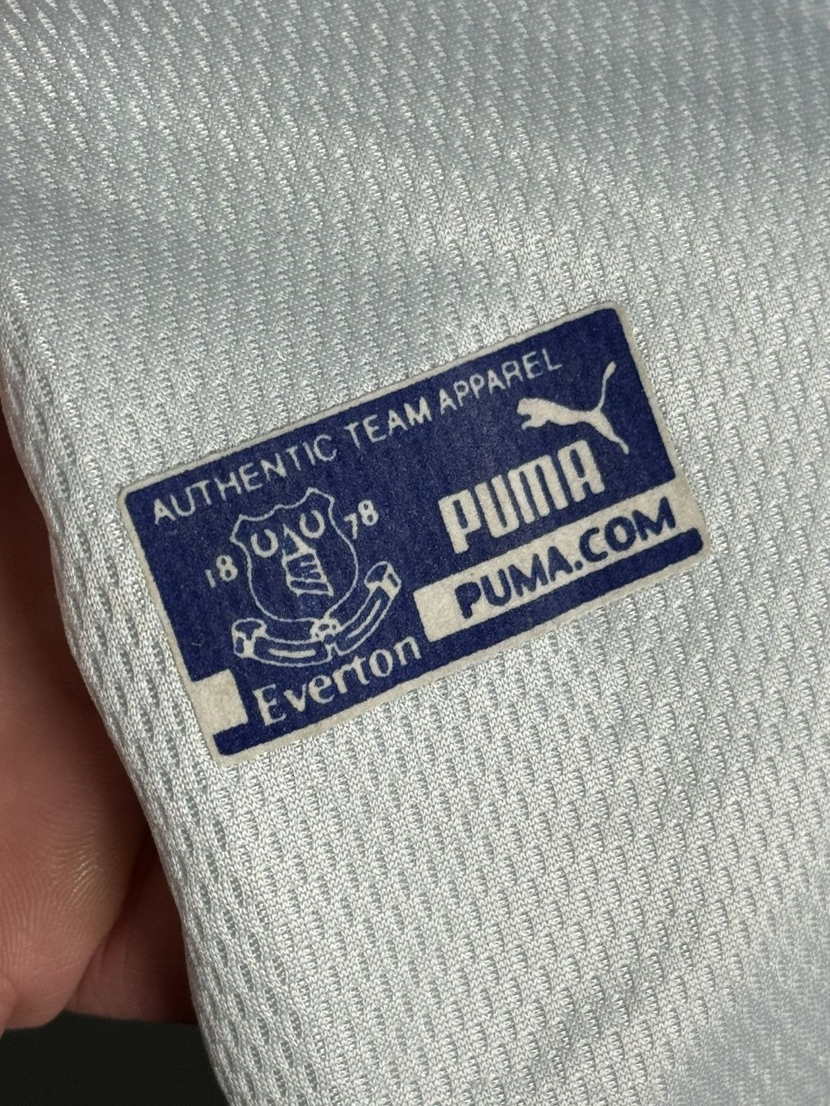 Puma Everton 00/02 Home Football Jersey Size US L / EU 52-54 / 3 - 5 Thumbnail