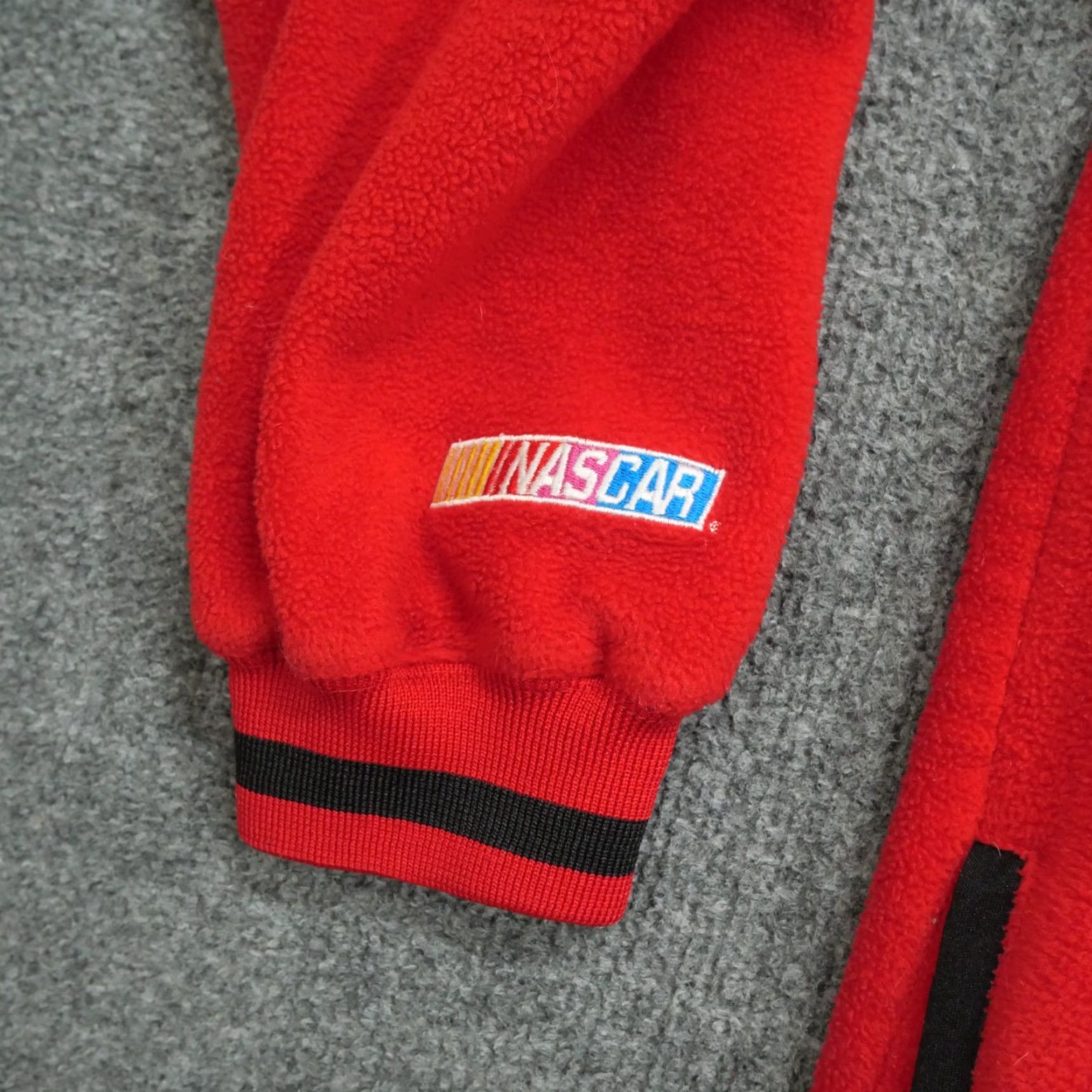 Vintage VINTAGE Dale Earnhardt Jr Sweatshirt Mens 2XL Red Quarter Zip NASCAR Y2K Size US XXL / EU 58 / 5 - 4 Thumbnail
