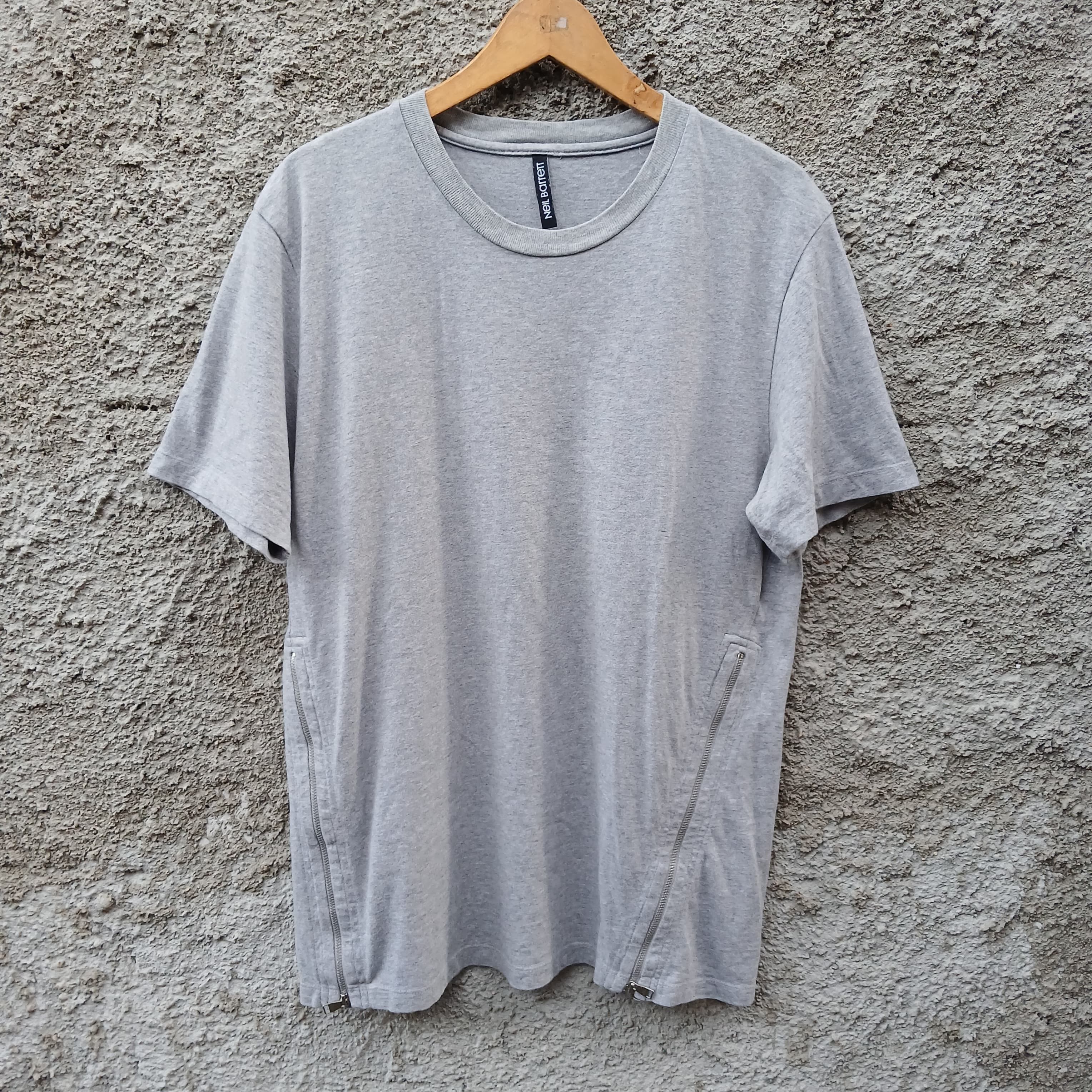 Neil Barrett Neil Barrett side zip tshirt Size US L / EU 52-54 / 3 - 1 Thumbnail