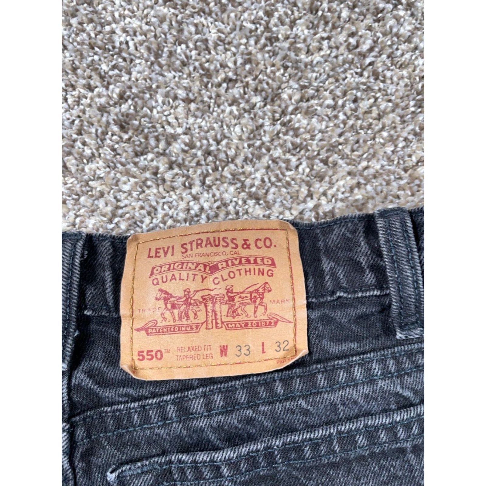Levi's VINTAGE Levi's 550 Relaxed Fit Tapered Leg Jeans Men's 31 x 31 Black 90s Retro Size US 31 - 4 Thumbnail