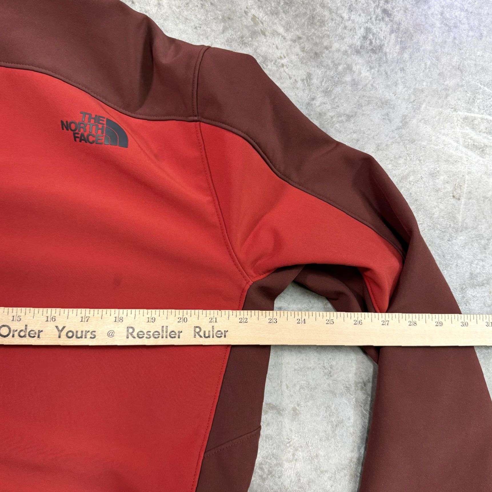 The North Face The North Face Jacket Mens Large Red Softshell Full Zip Outdoor Hiking Windbreaker Size US L / EU 52-54 / 3 - 5 Thumbnail