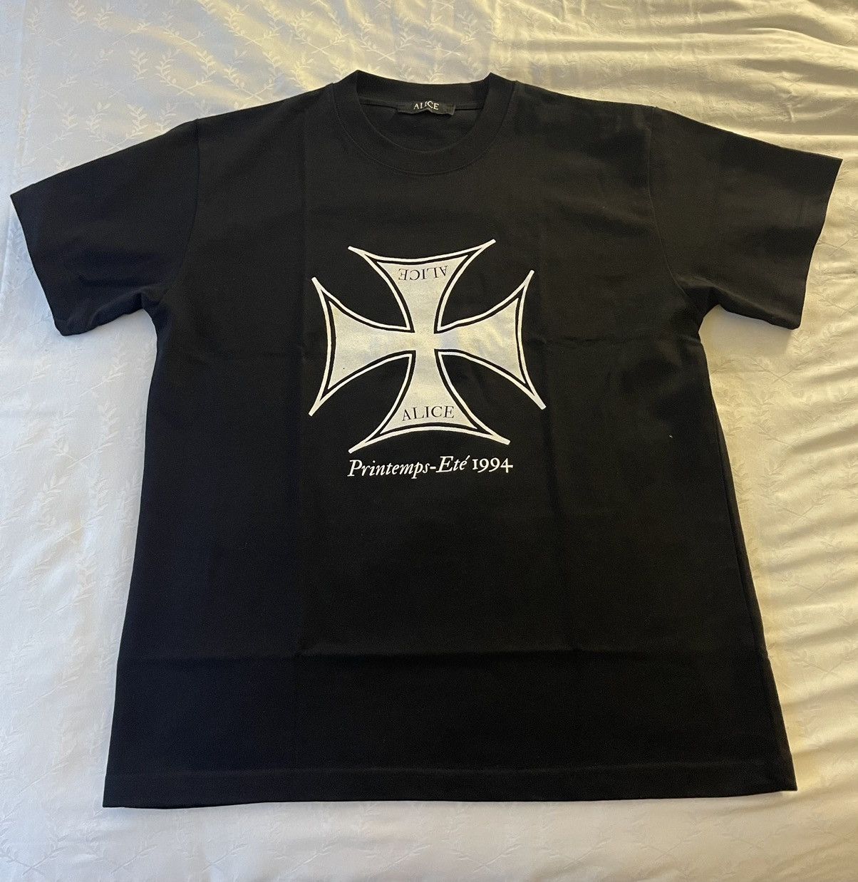 Hollywood Alice tシャツ
