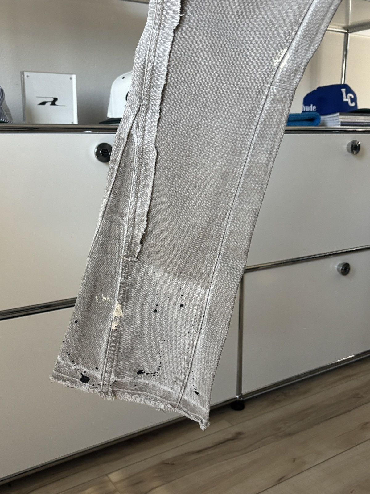 Gallery Dept. 32 X 36 PAINTER CEMENT CARPENTER FLARE DENIM PANTS Size US 32 / EU 48 - 5 Thumbnail