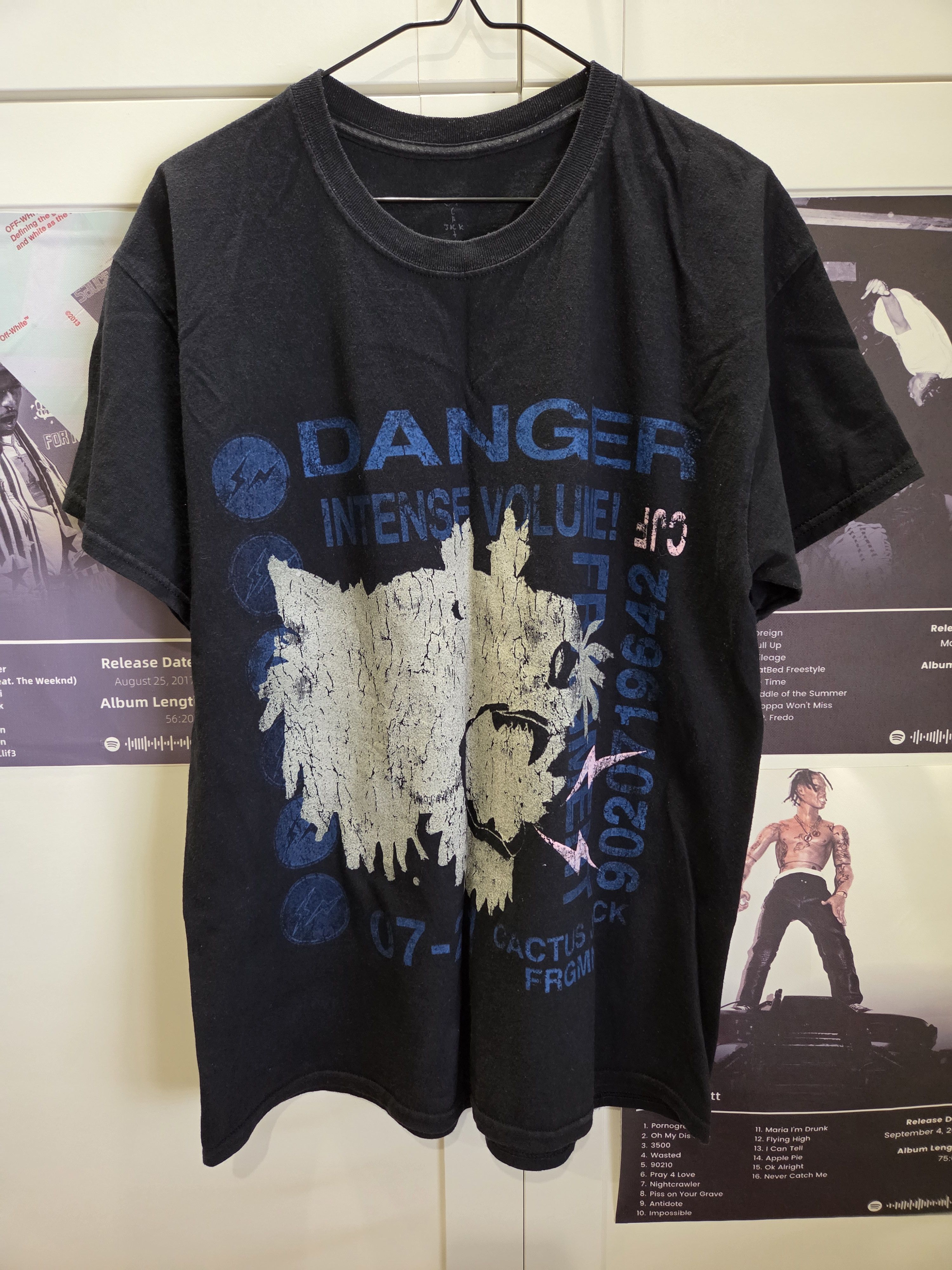 Fragment Design × Jordan Brand × Travis Scott Travis Scott x Fragment Danger Cactus Jack tee shirt Size US M / EU 48-50 / 2 - 10 Thumbnail
