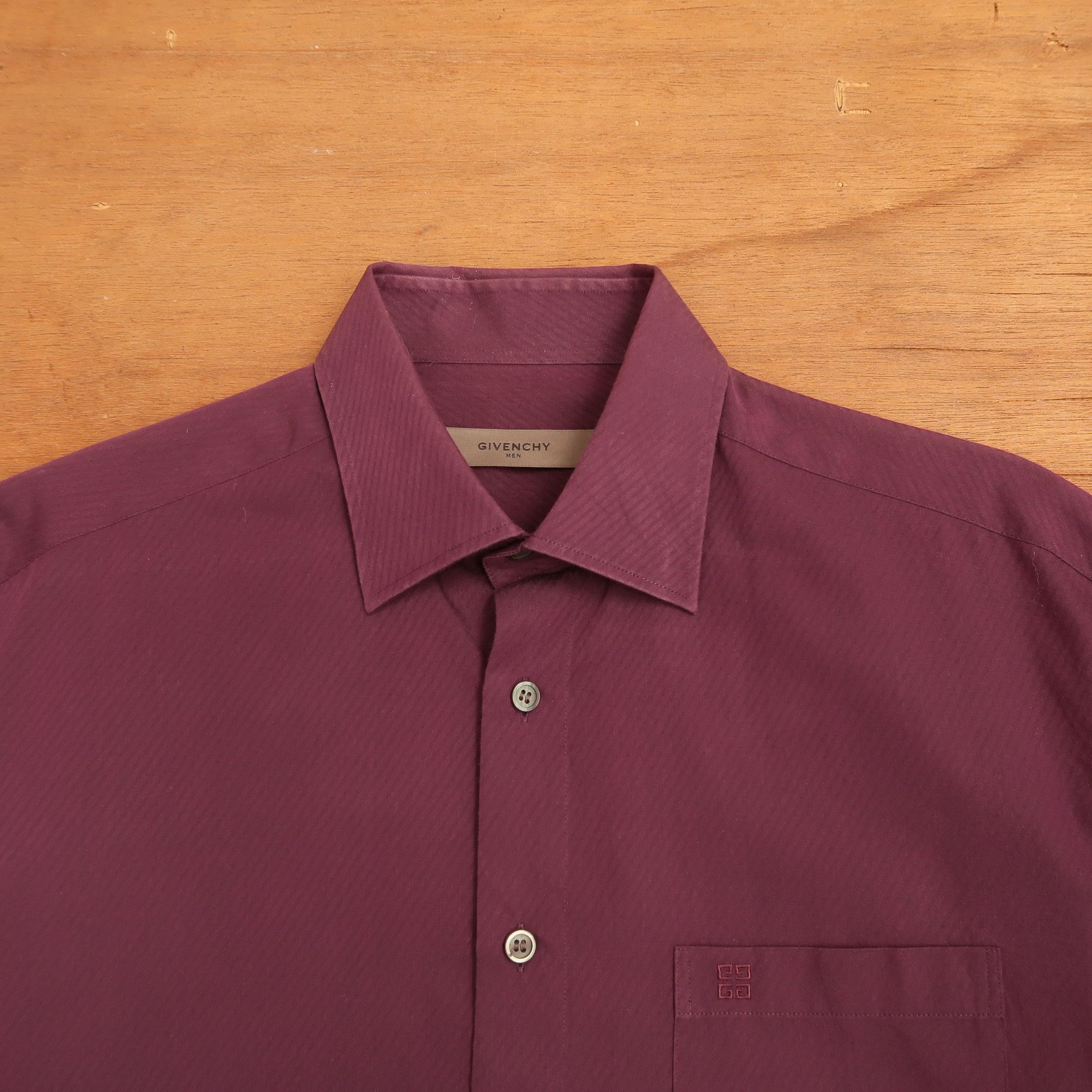 Givenchy Vintage Luxury Givenchy Men Embroidered Logo Purple Shirt Size US L / EU 52-54 / 3 - 3 Thumbnail
