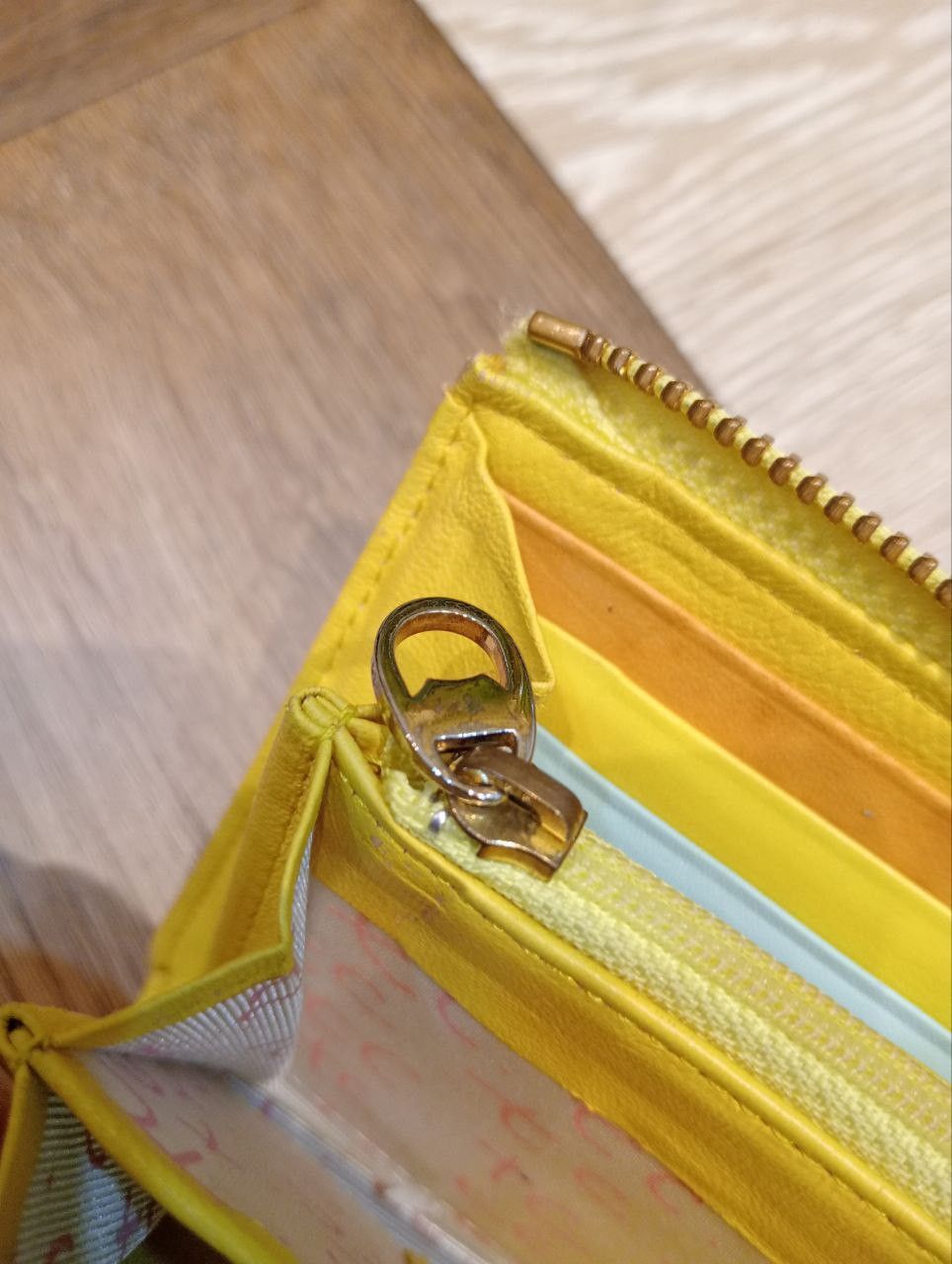 Tsumori Chisato VINTAGE TSUMORI CHISATO CARRY ISSEY MIYAKE LEATHER PURSE Size ONE SIZE - 10 Thumbnail