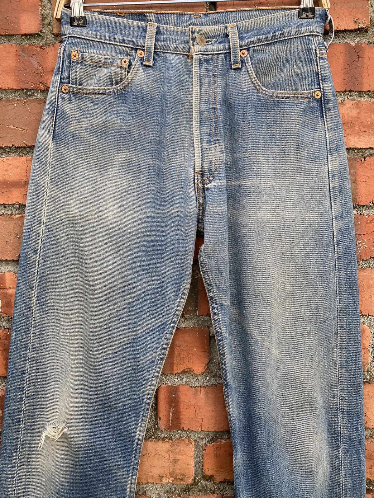 Levi's × Levi's Vintage Clothing × Vintage size 28x27 vintage levi's 501 made in USA distressed Size US 28 / EU 44 - 5 Thumbnail
