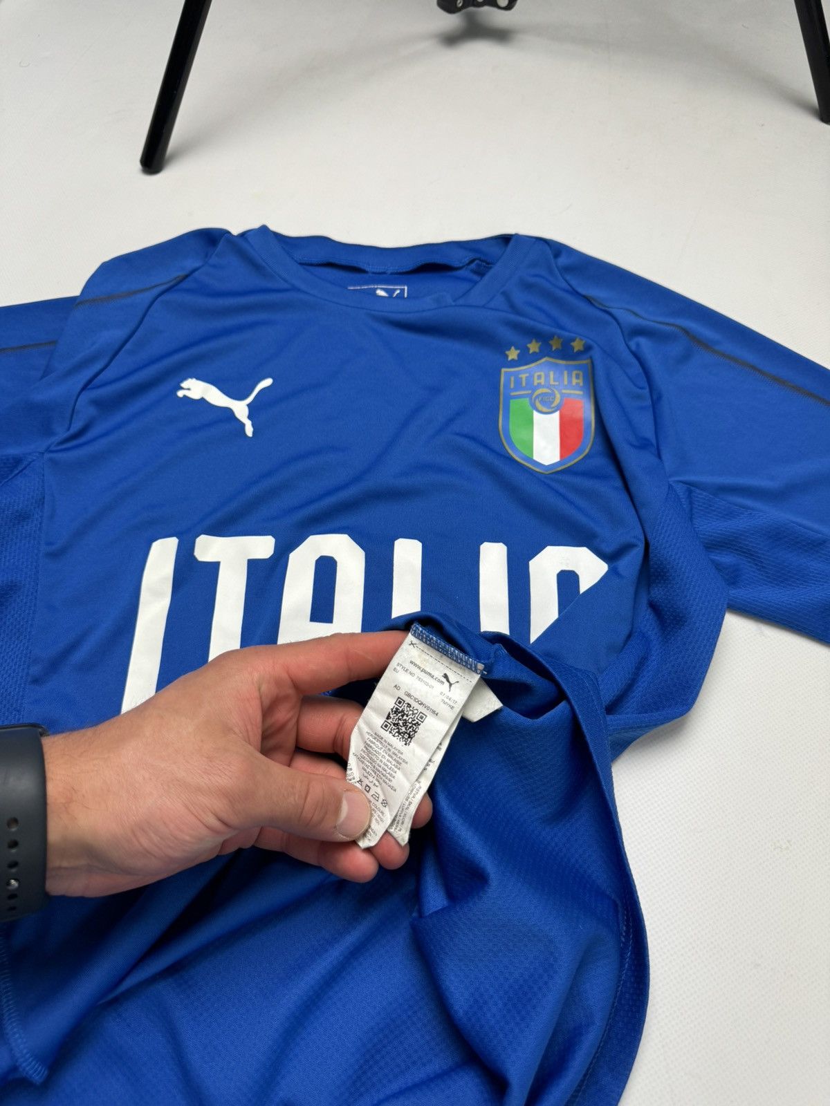 Puma Rare vintage Puma Italy soccer jersey y2k Size US XS / EU 42 / 0 - 6 Thumbnail