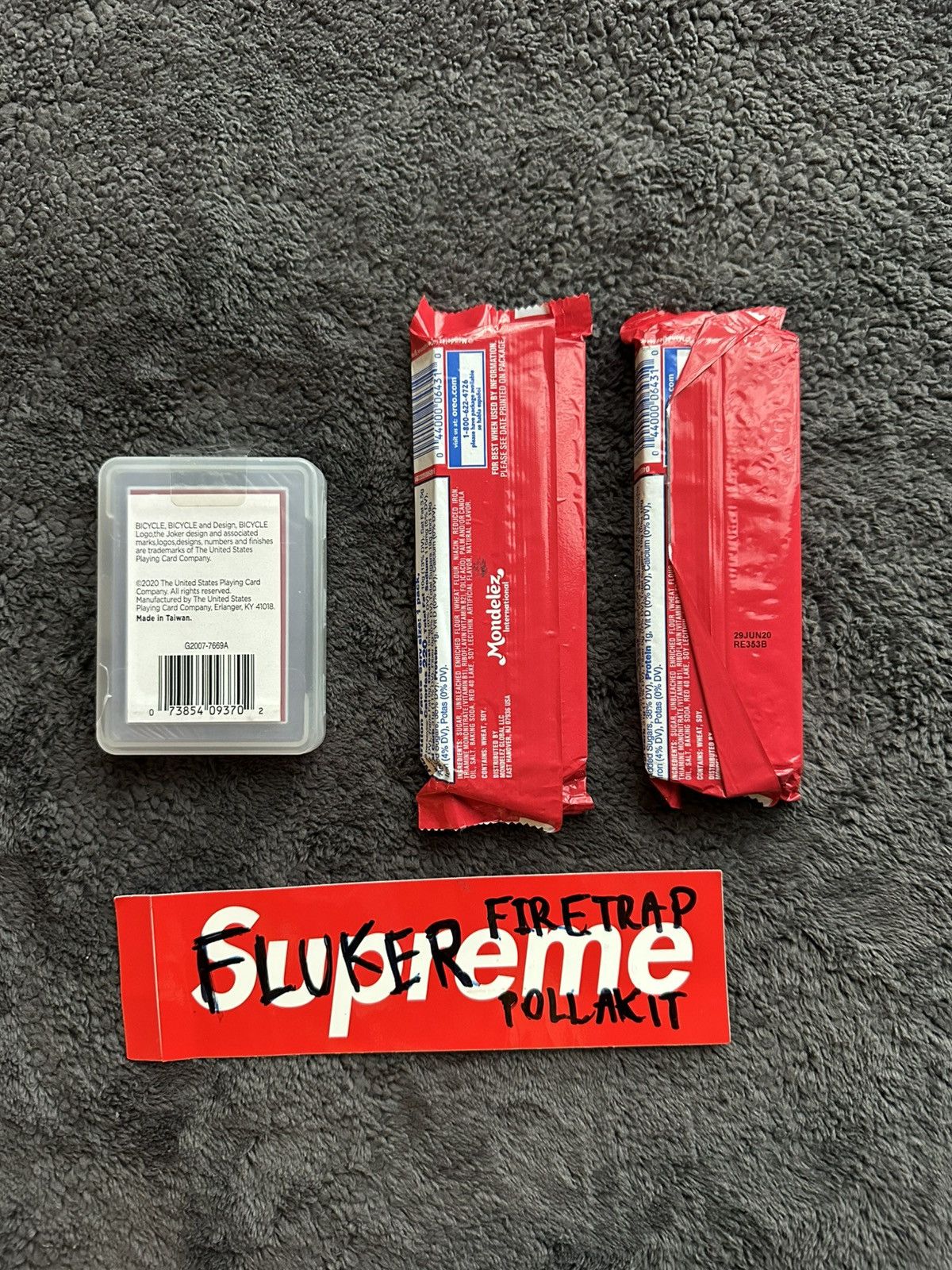 Supreme Supreme x Oreo + Supreme x Bicycle Clear Playing Cards Size ONE SIZE - 4 Thumbnail