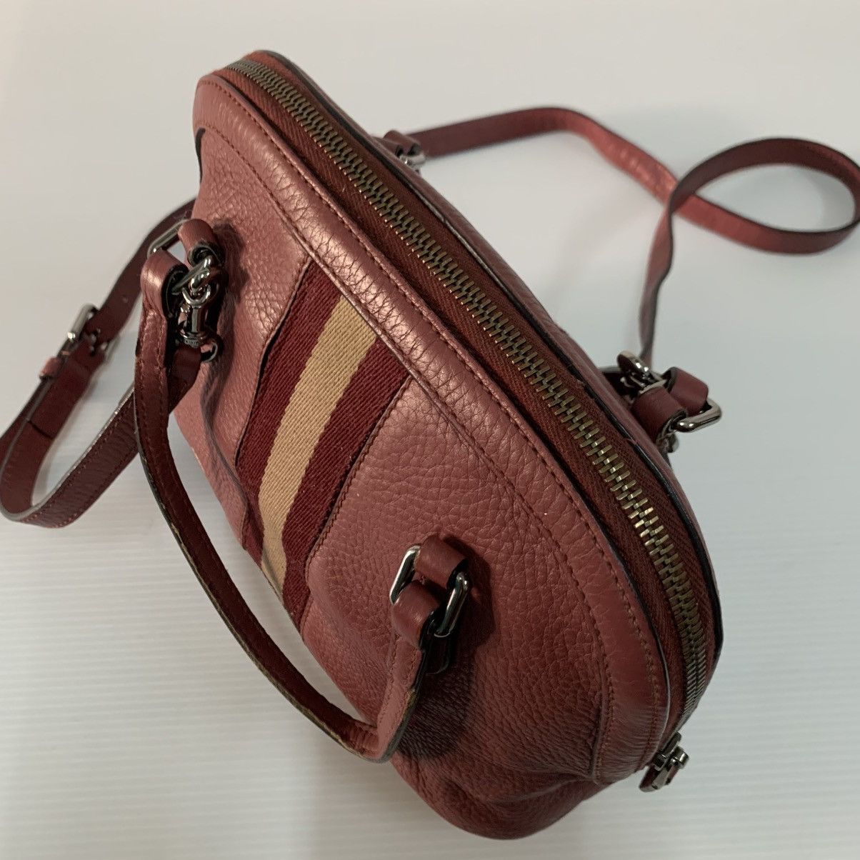 Gucci Gucci Alma Small Leather Sling Bag Size ONE SIZE - 6 Thumbnail