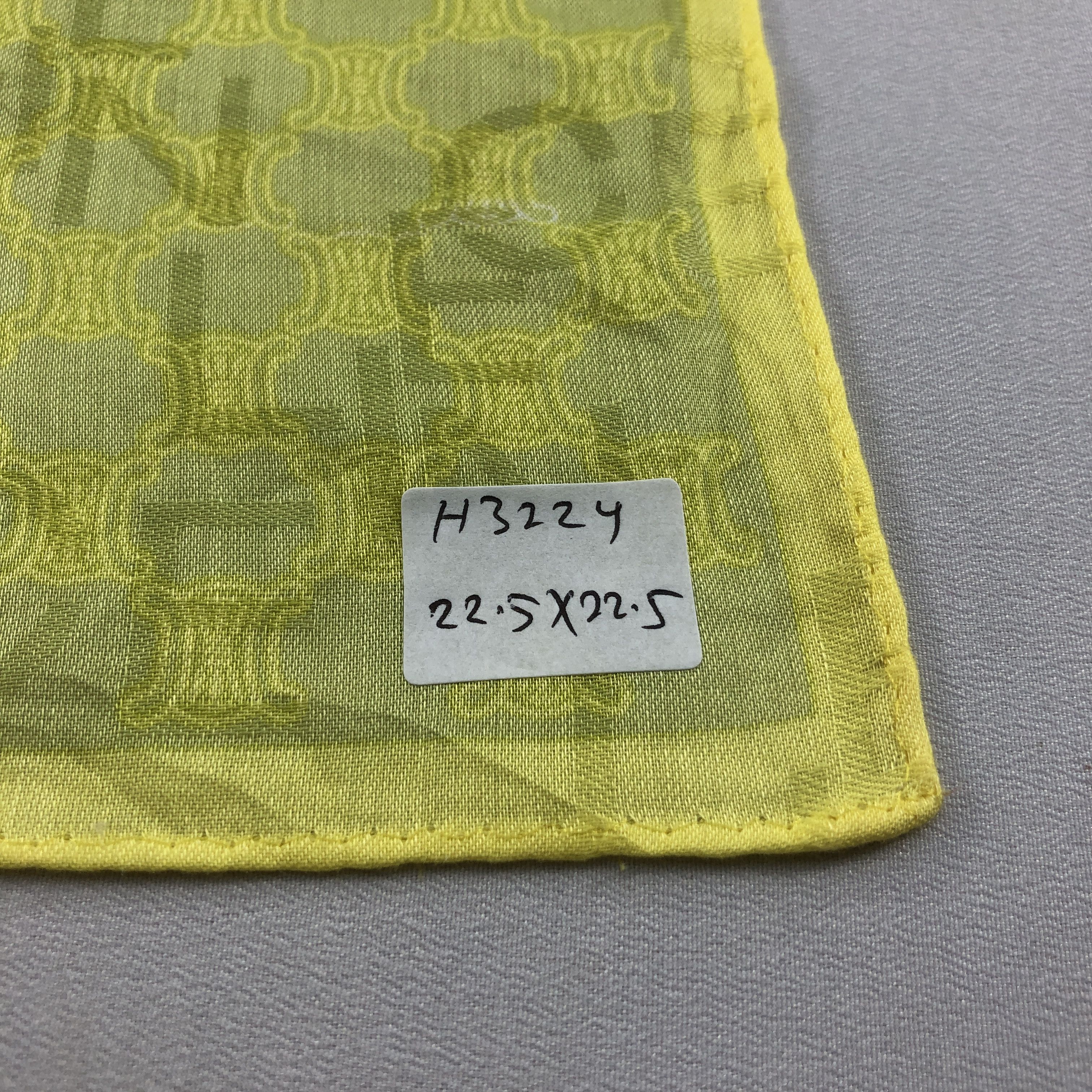 Celine Celine Handkerchief Neckerchief Bandana H3224 Size ONE SIZE - 10 Thumbnail