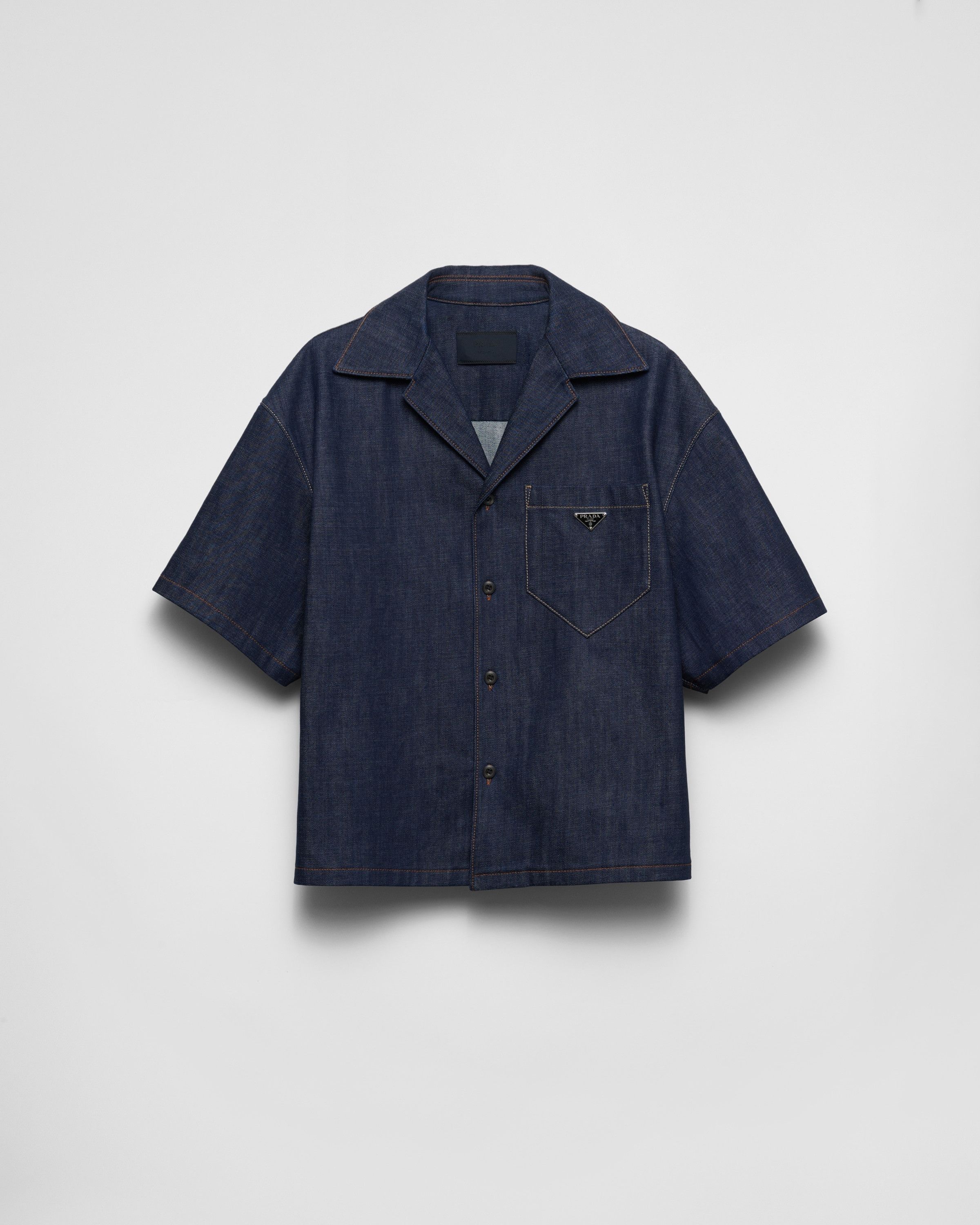 Prada oc11z0625 Short-Sleeved Selvedge Denim Shirt in Blue Size US M / EU 48-50 / 2 - 1 Thumbnail
