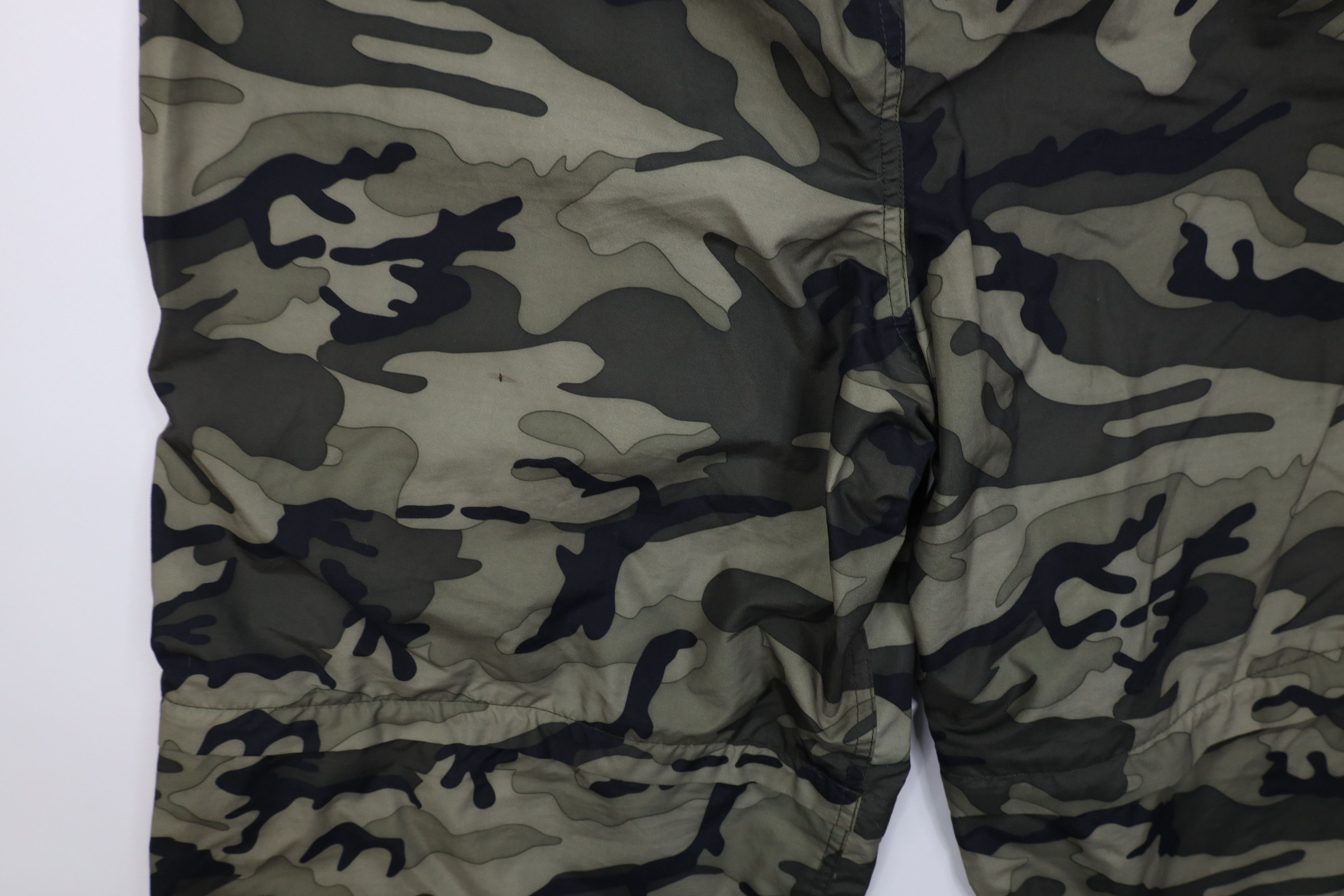 Vintage Vintage Y2K Streetwear Convertible Camouflage Cargo Pants Size US 38 / EU 54 - 15 Thumbnail