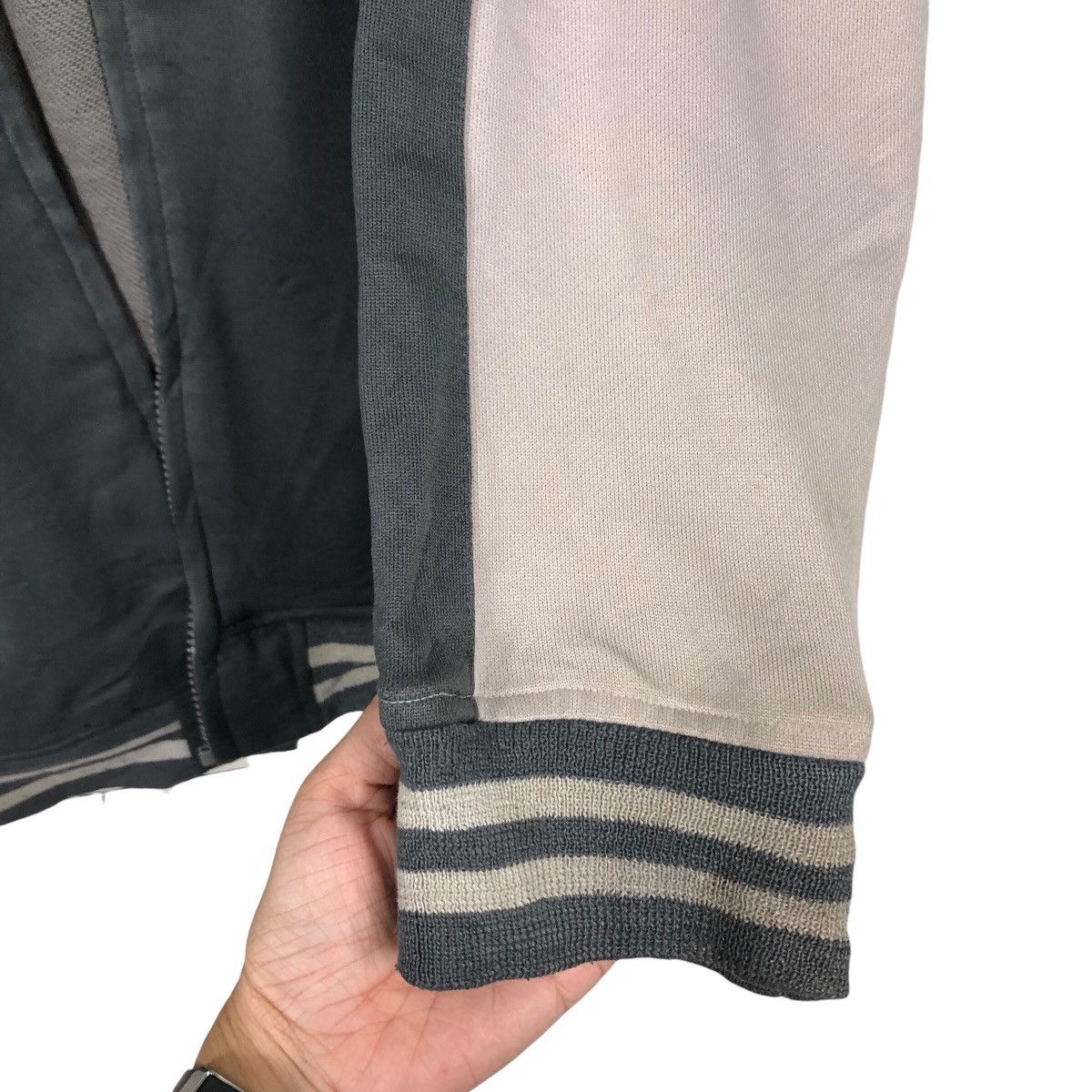 Japanese Brand 📌Rich Grey Vintage Zipper Sweater Vans Skeleton Design Size US M / EU 48-50 / 2 - 16 Thumbnail